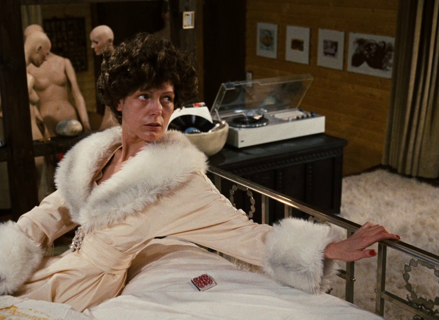 The Bitter Tears of Petra von Kant (1972) —  shot,  lighting