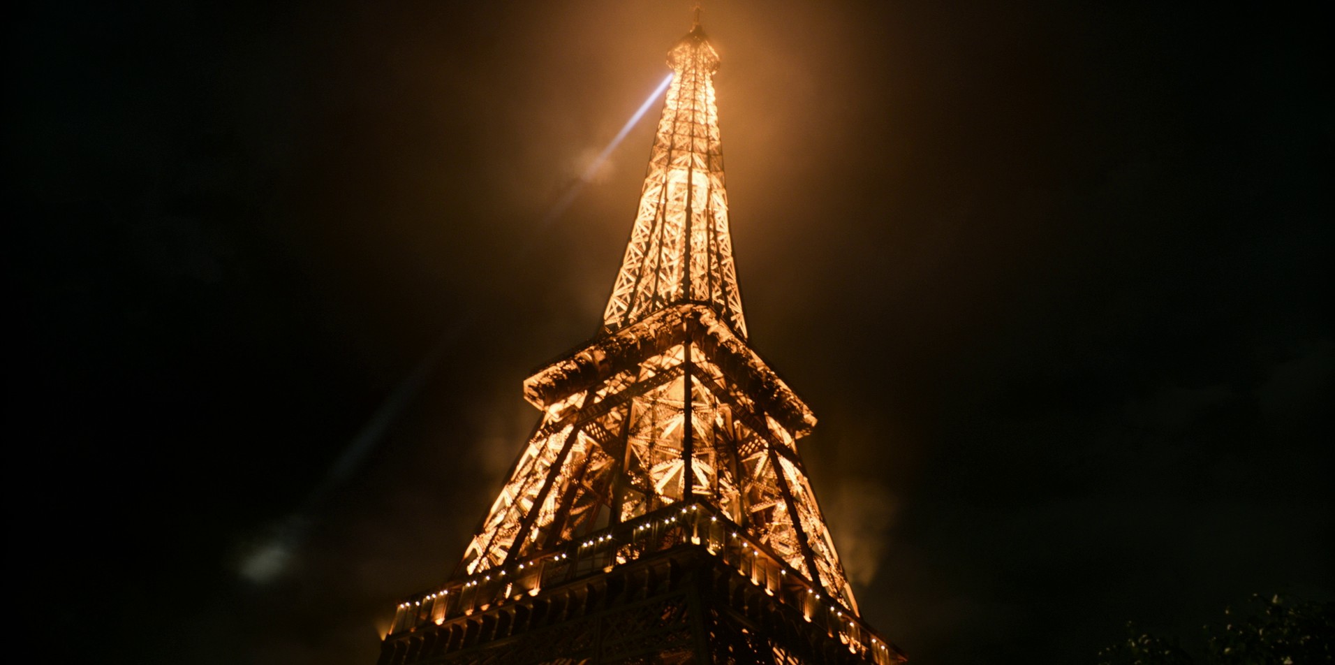 Men in Black: International (2019) —  shot,  lighting