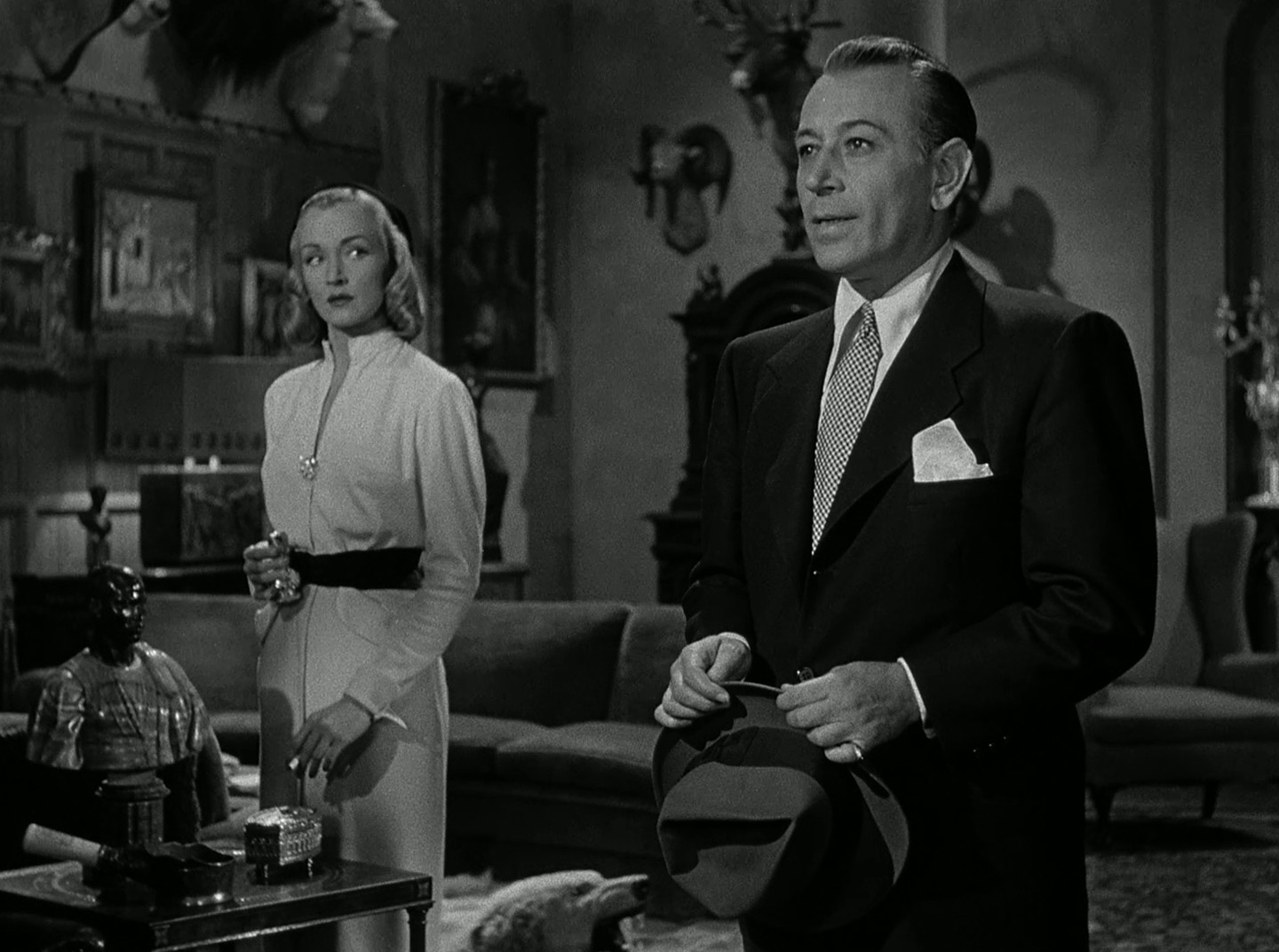 Johnny Allegro (1949) —  shot,  lighting