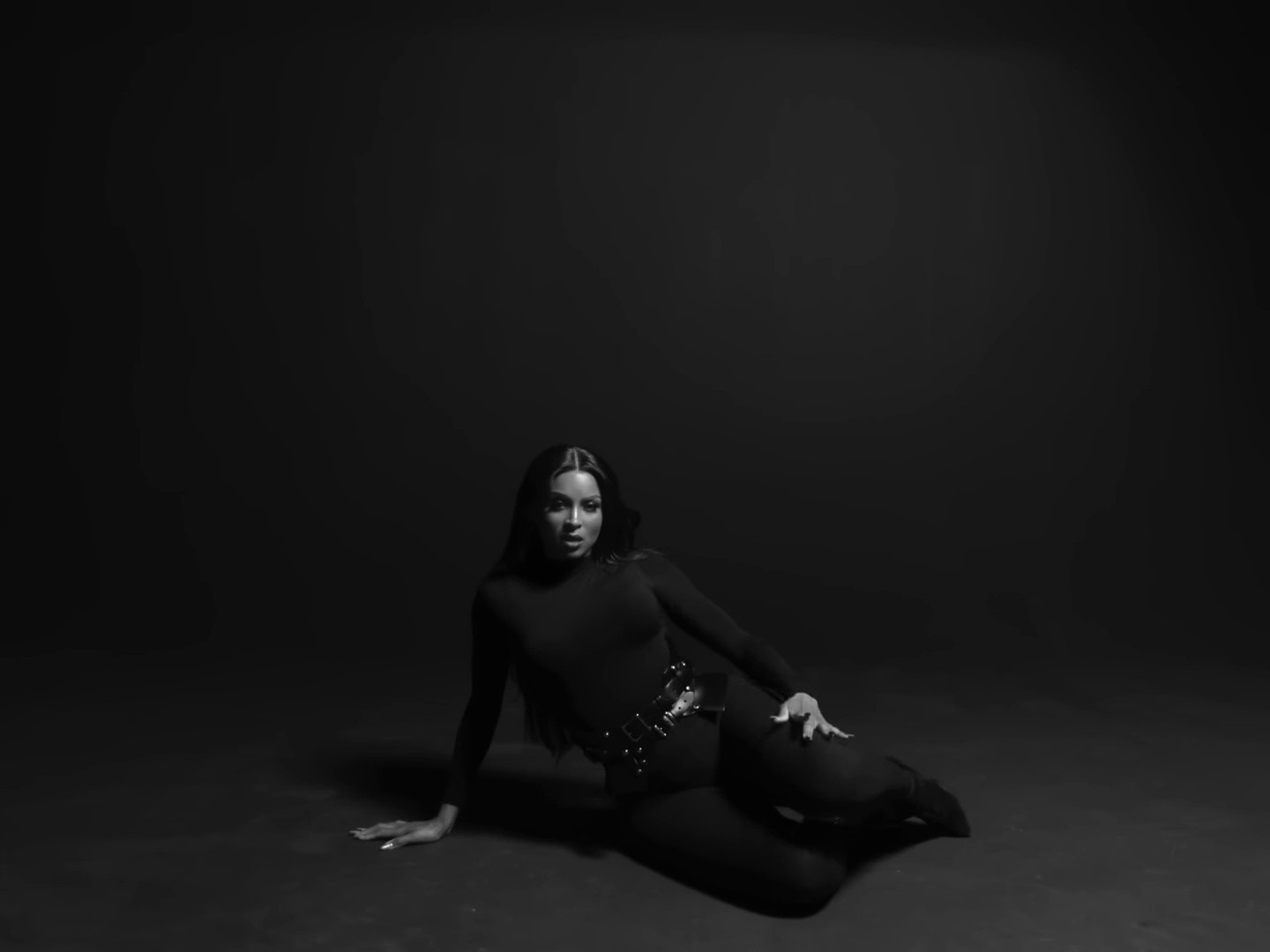 Ecstasy (2025) —  shot,  lighting