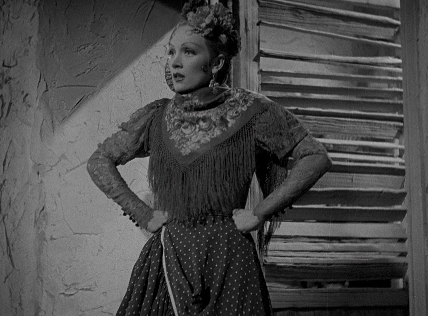 The Devil Is a Woman (1935) —  shot,  lighting