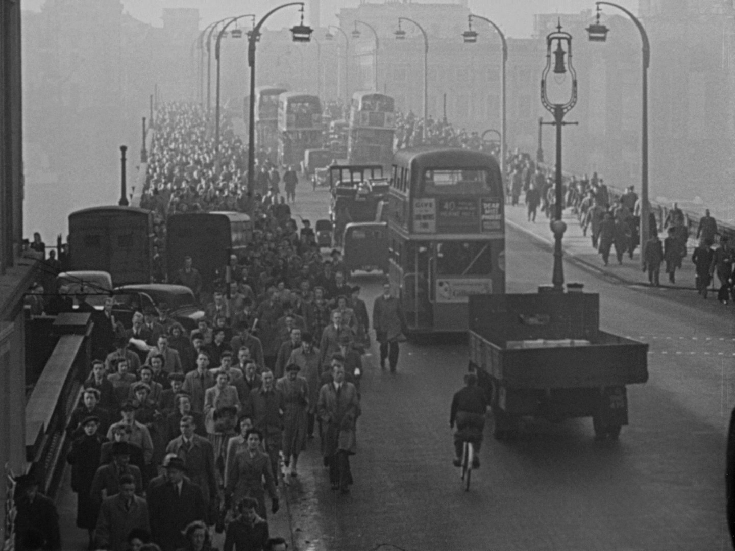 The Lavender Hill Mob (1951) —  shot,  lighting