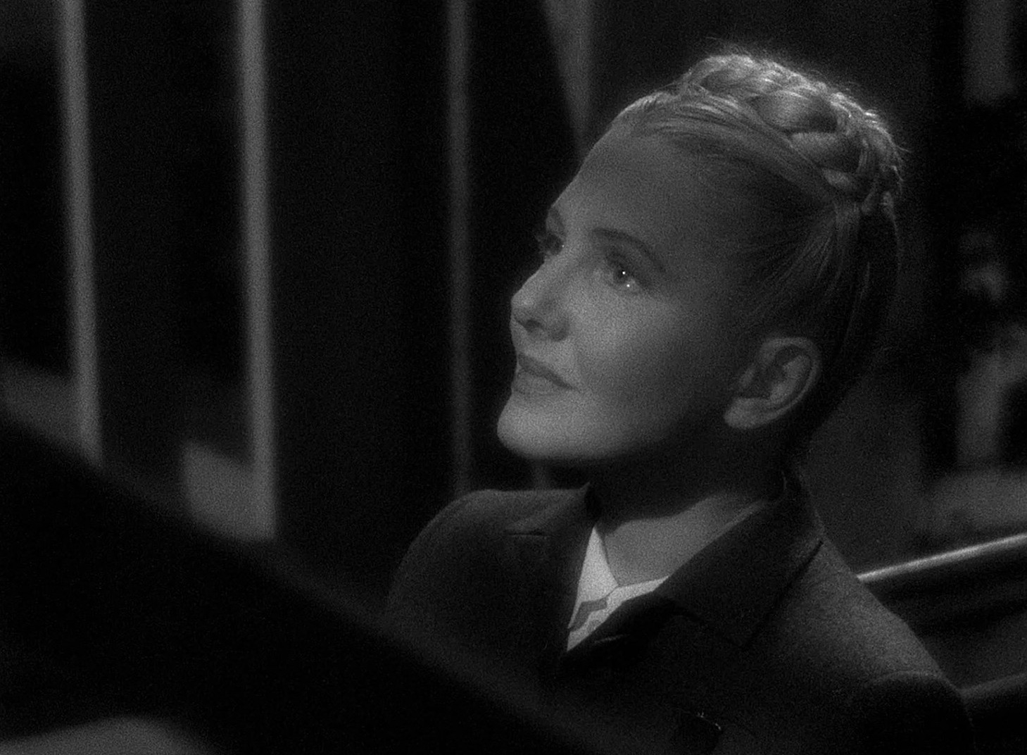 A Foreign Affair (1948) —  shot,  lighting