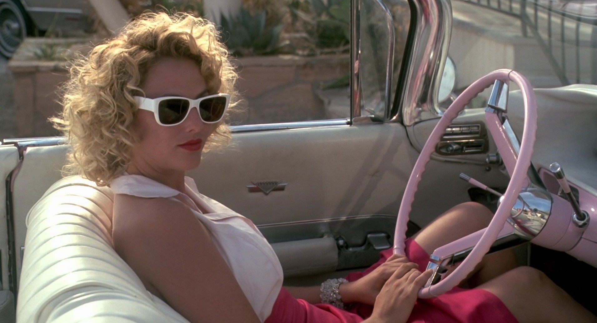 The Hot Spot (1990) —  shot,  lighting