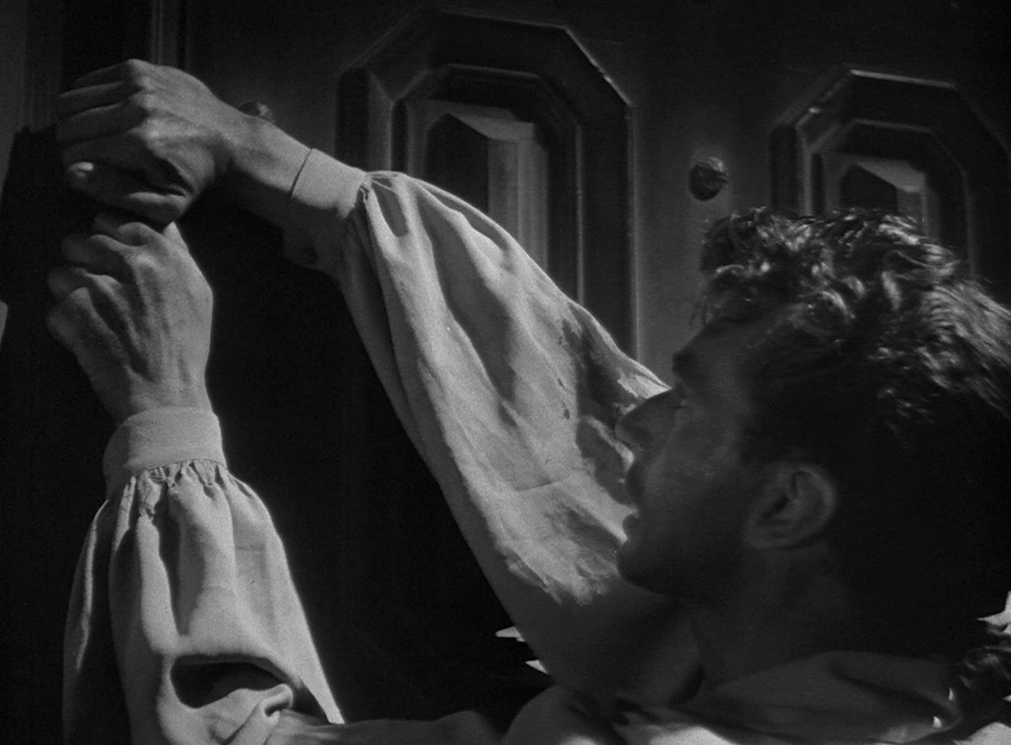 The Strange Door (1951) —  shot,  lighting