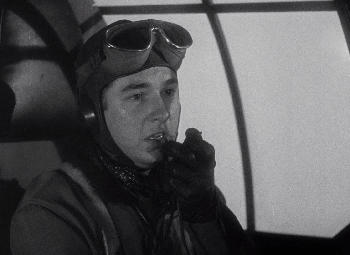 Flying Tigers (1942) —  shot,  lighting