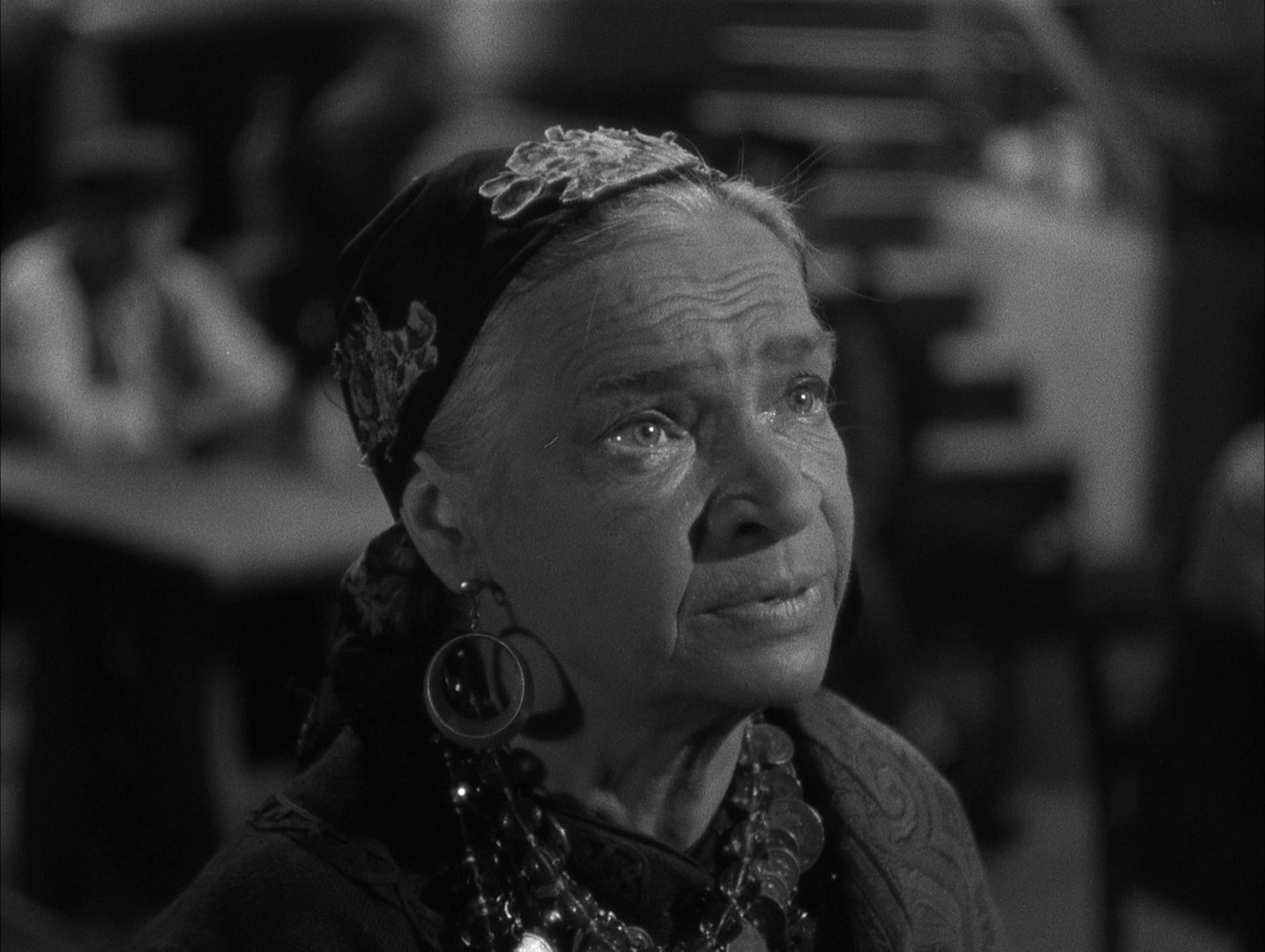 Frankenstein Meets the Wolf Man (1943) —  shot,  lighting