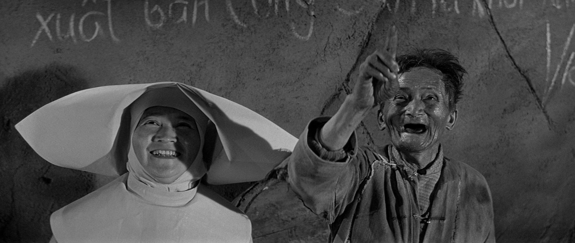 China Gate (1957) —  shot,  lighting