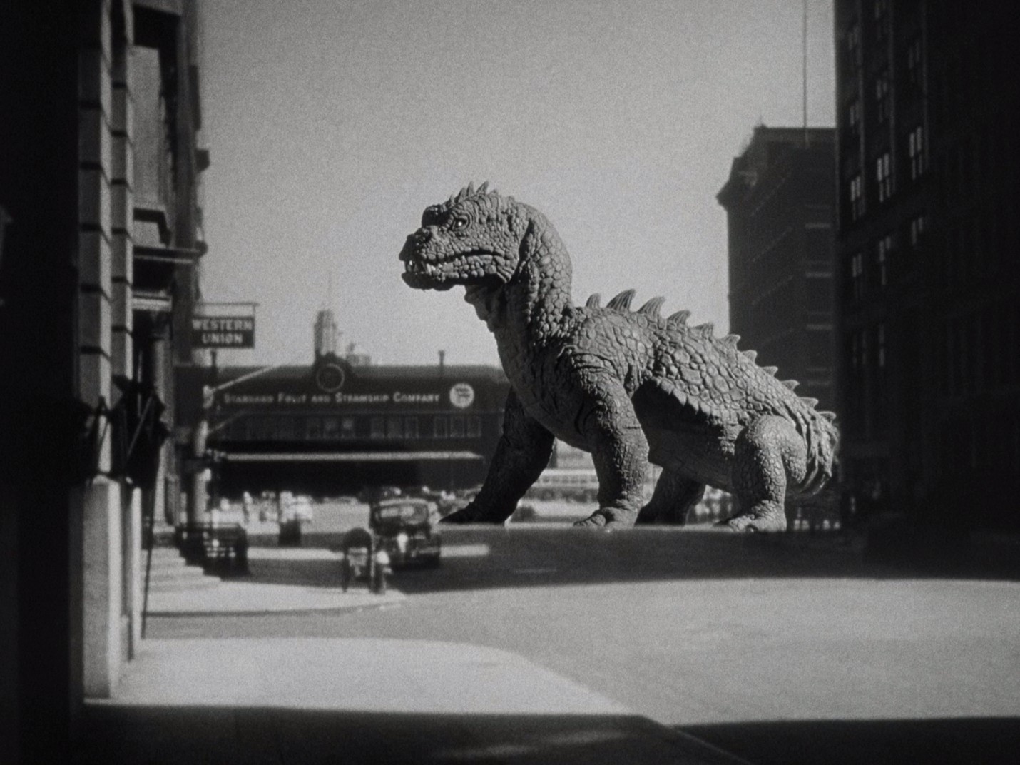 The Beast from 20,000 Fathoms (1953) —  shot,  lighting