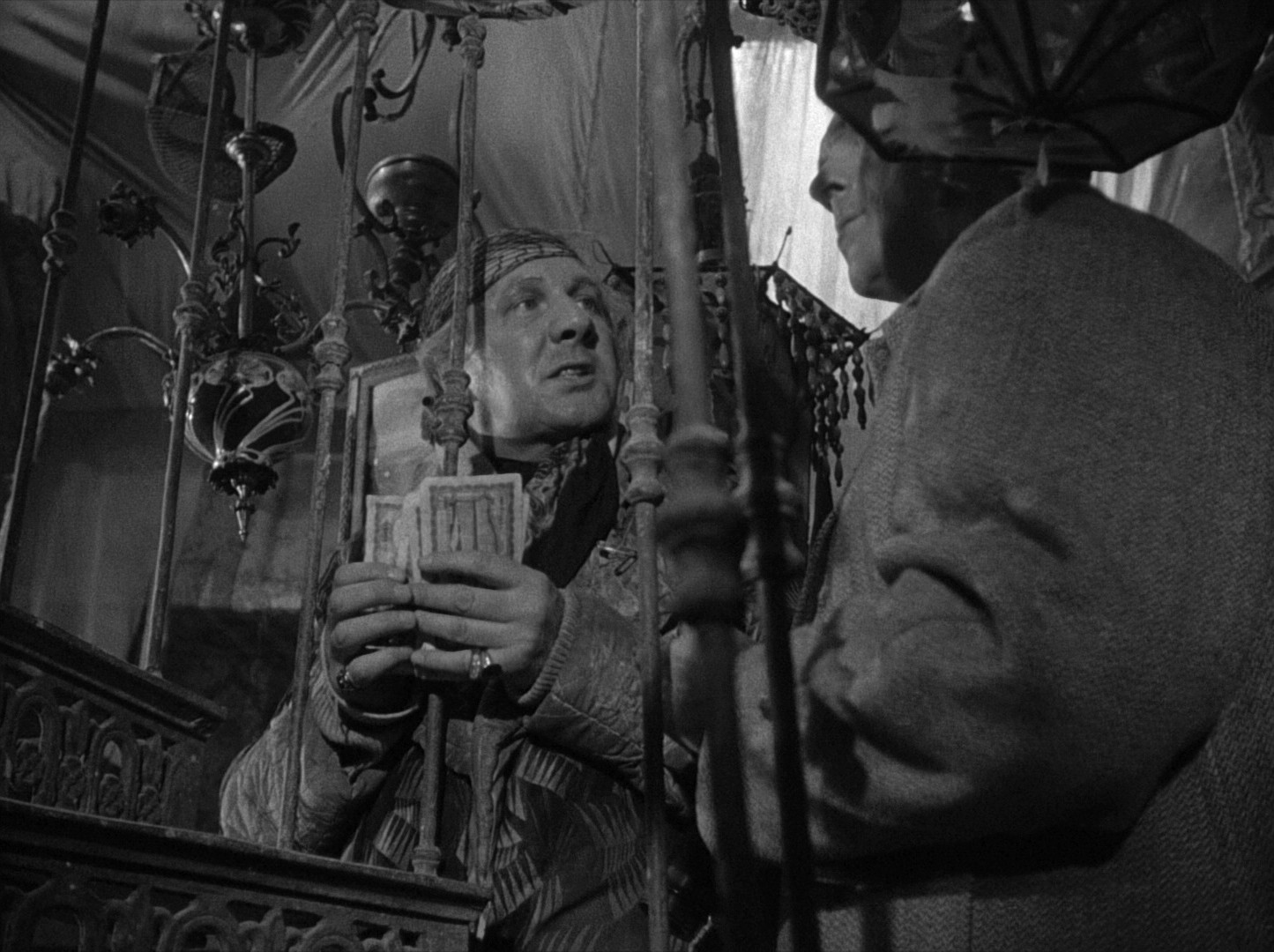 Confidential Report (1955) —  shot,  lighting