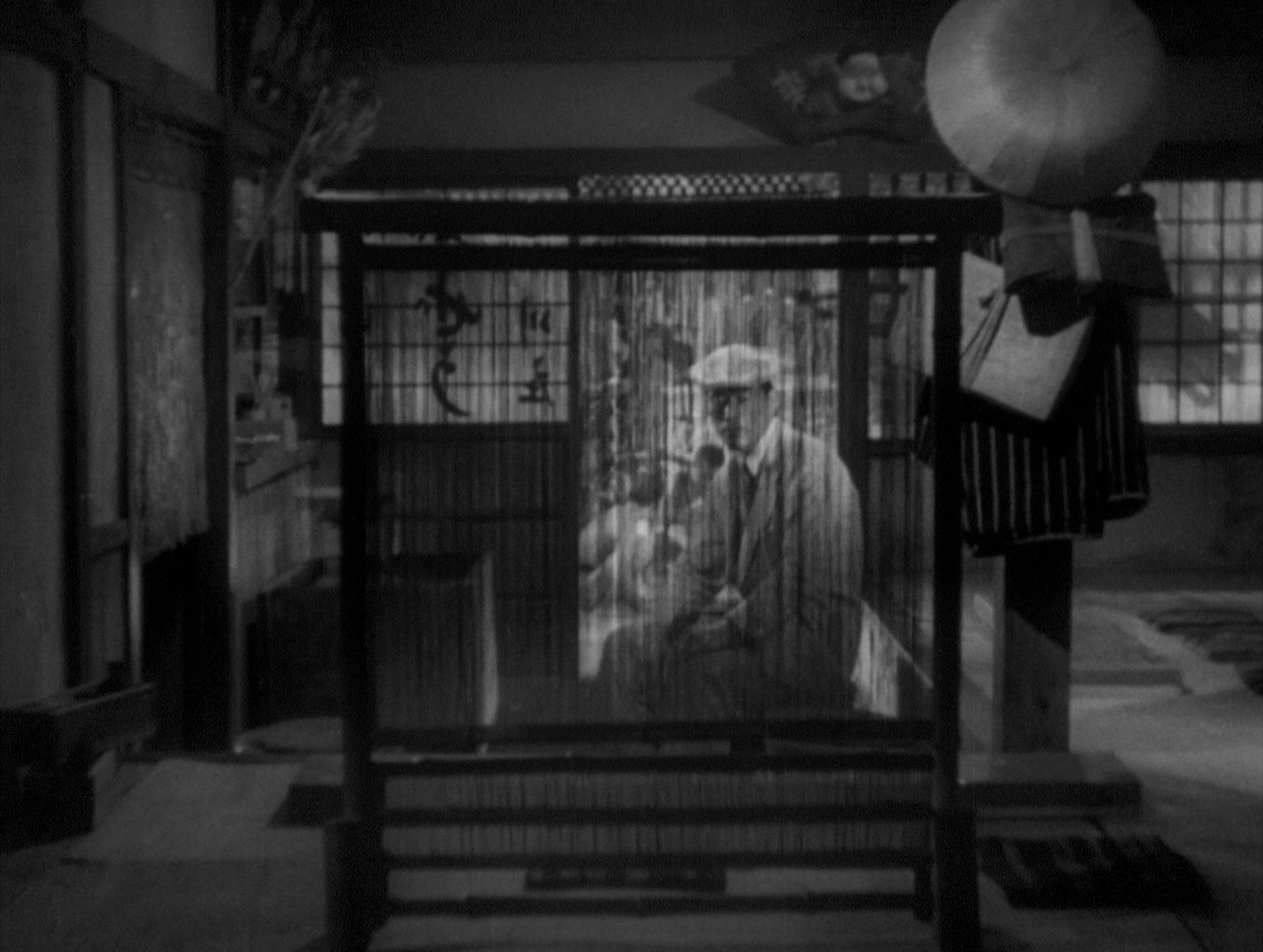 Stray Dog (1949) —  shot,  lighting