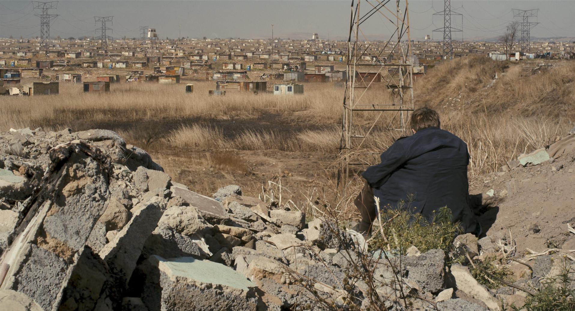 District 9 (2009) —  shot,  lighting