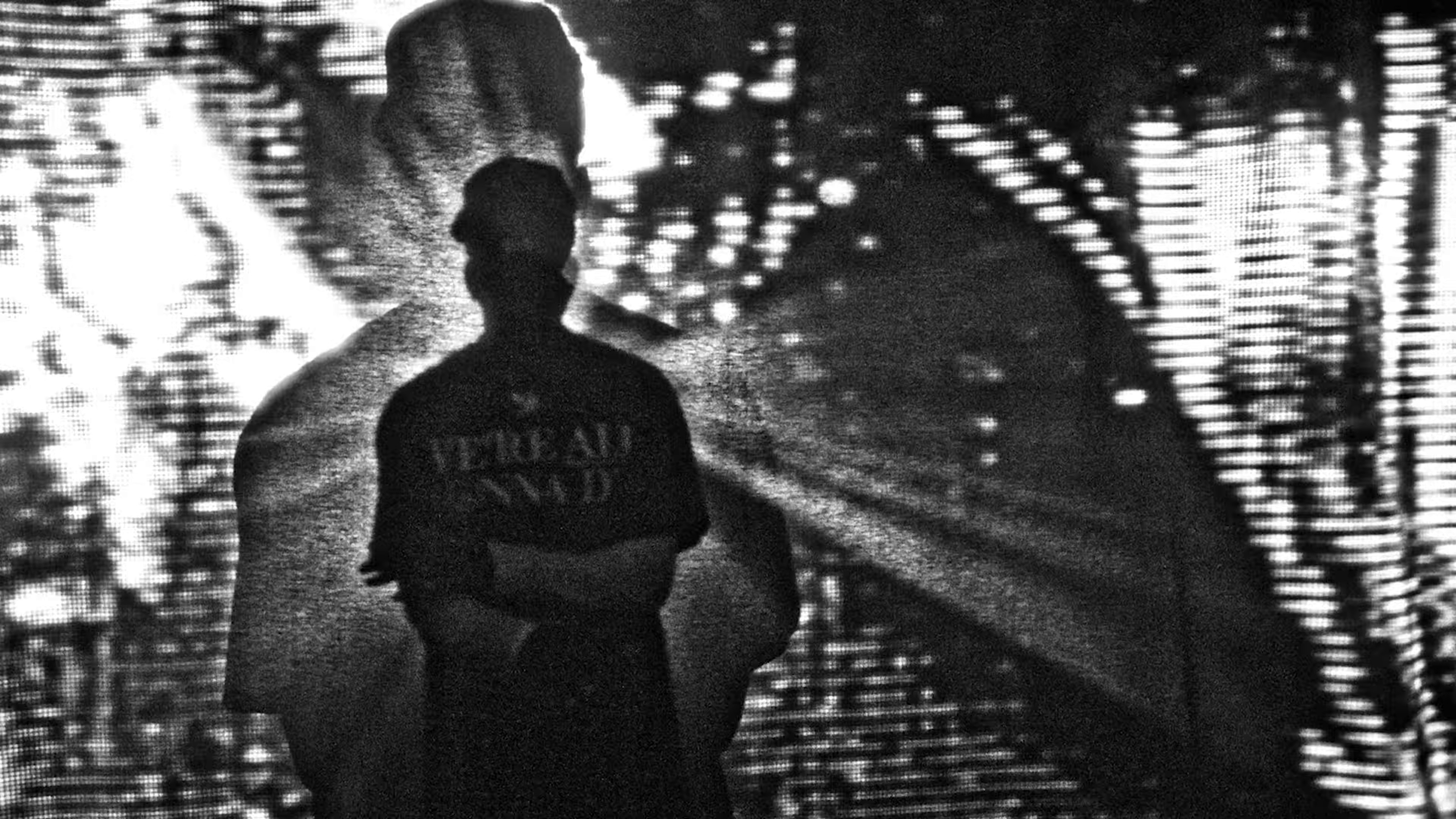 TENDU (2025) —  shot,  lighting