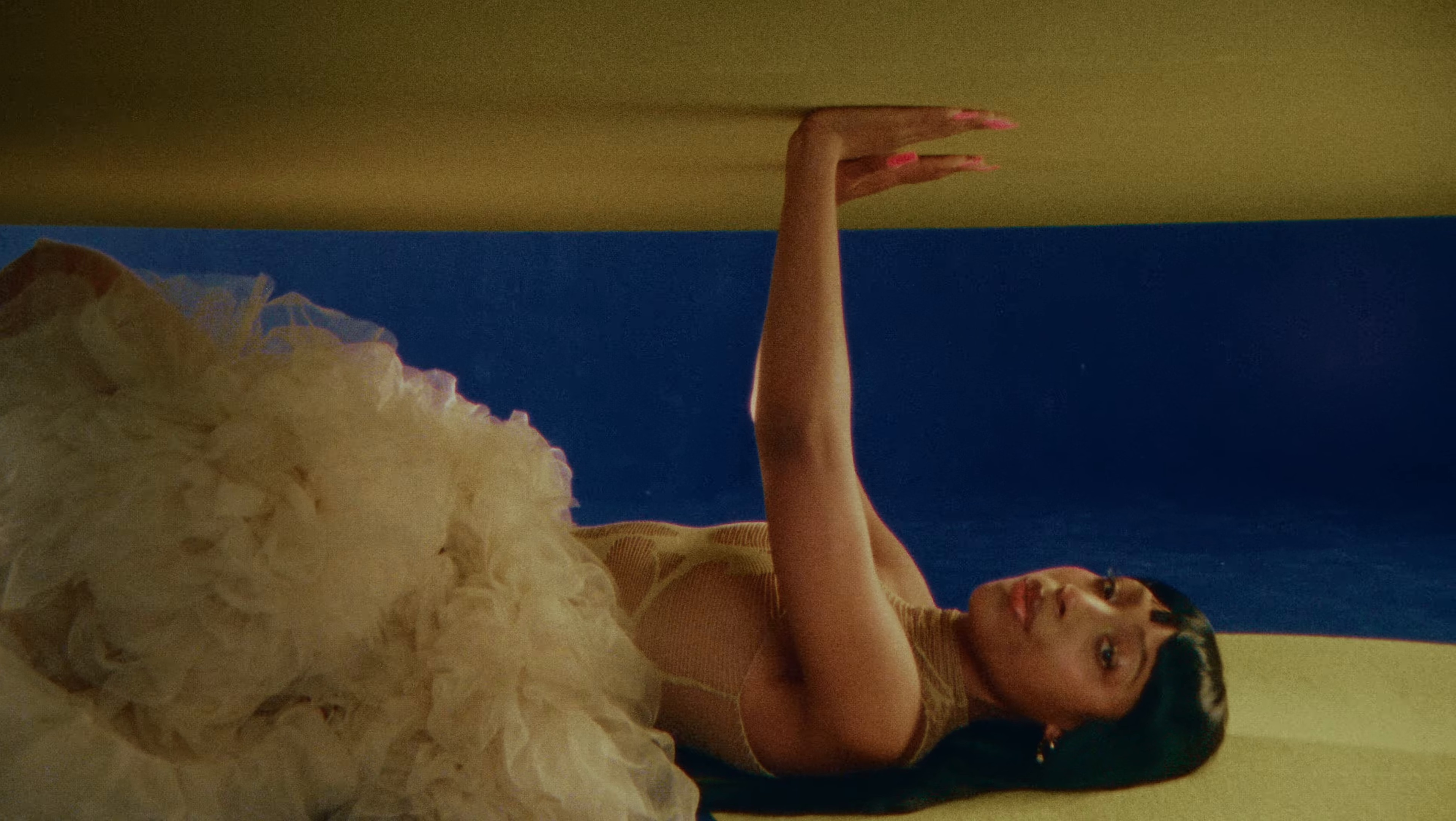 Go Ur Own Way (2024) —  shot,  lighting