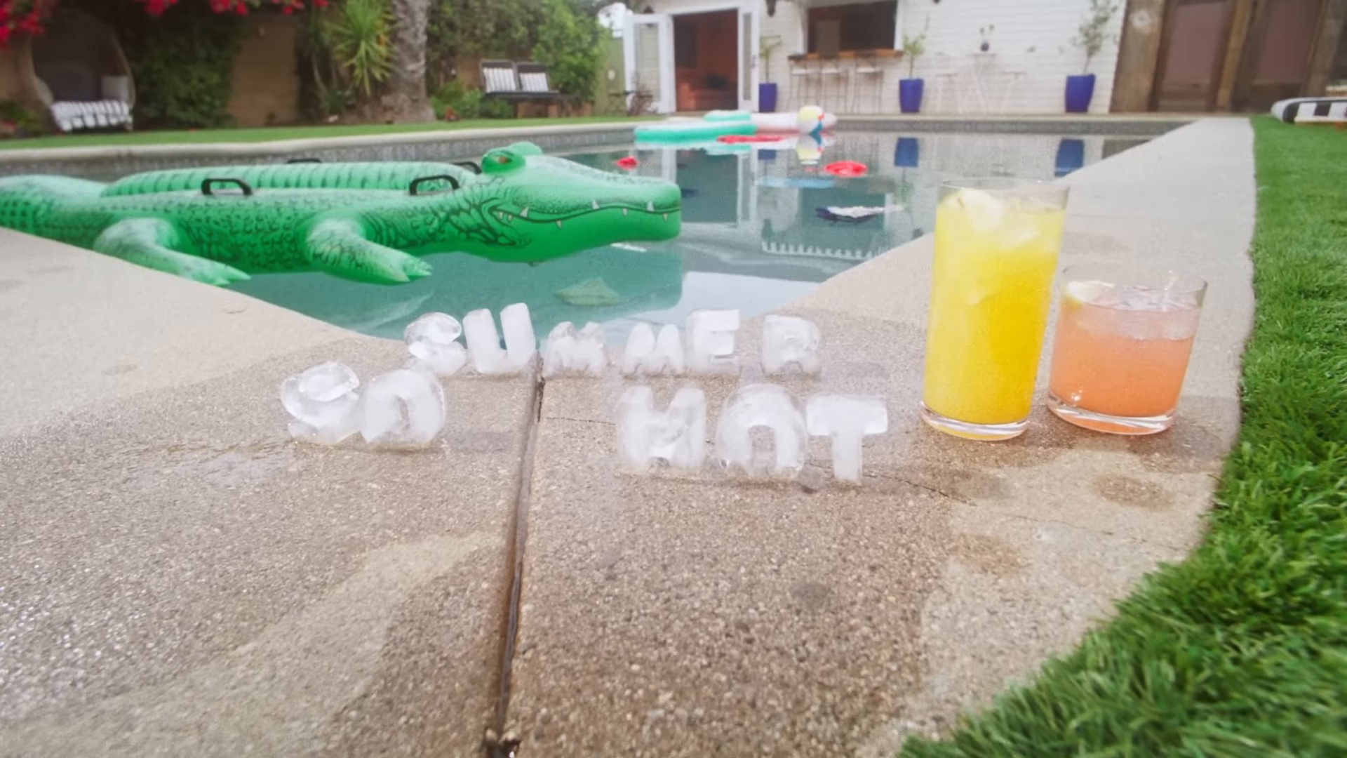 Summer so hot (2024) —  shot,  lighting