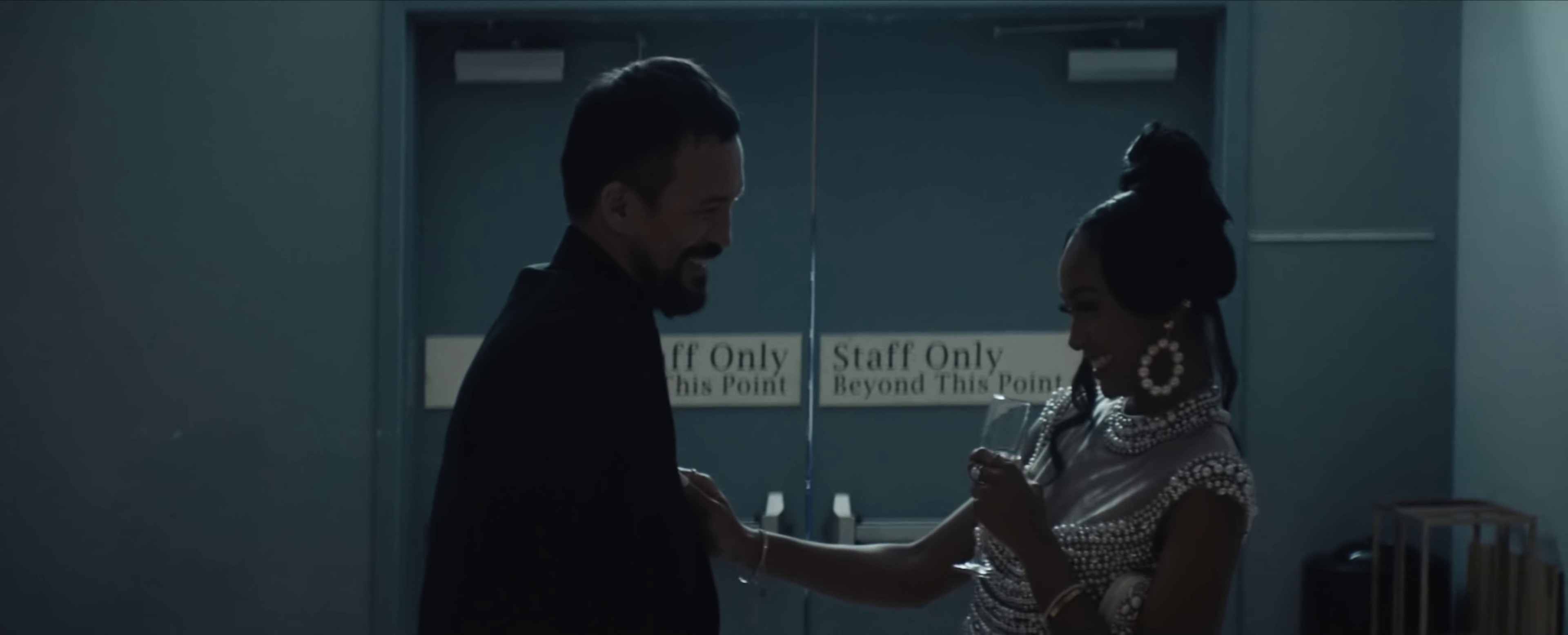 How It Feels (2021) —  shot,  lighting