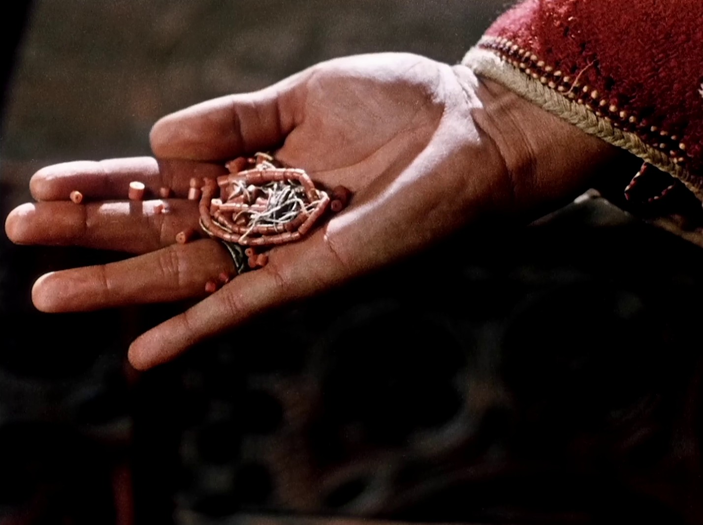 Shadows of Forgotten Ancestors (1965) —  shot,  lighting