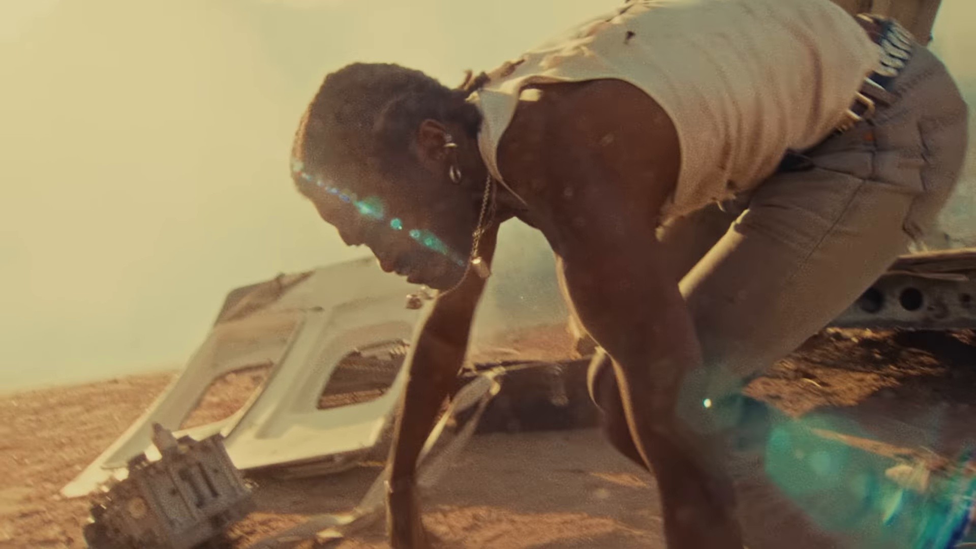 Duckwrth - Escapist (OFFICIAL MUSIC VIDEO) (2025) —  shot,  lighting