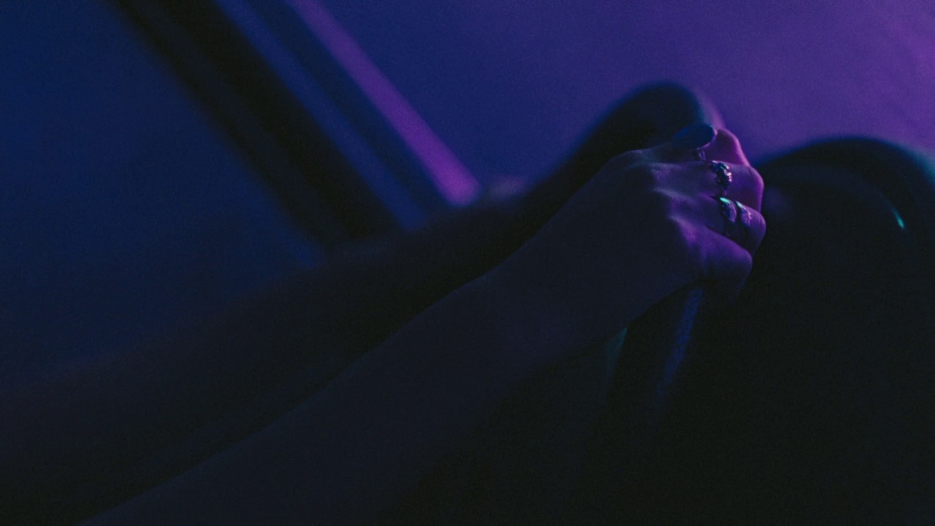 Drivers License (2021) —  shot,  lighting