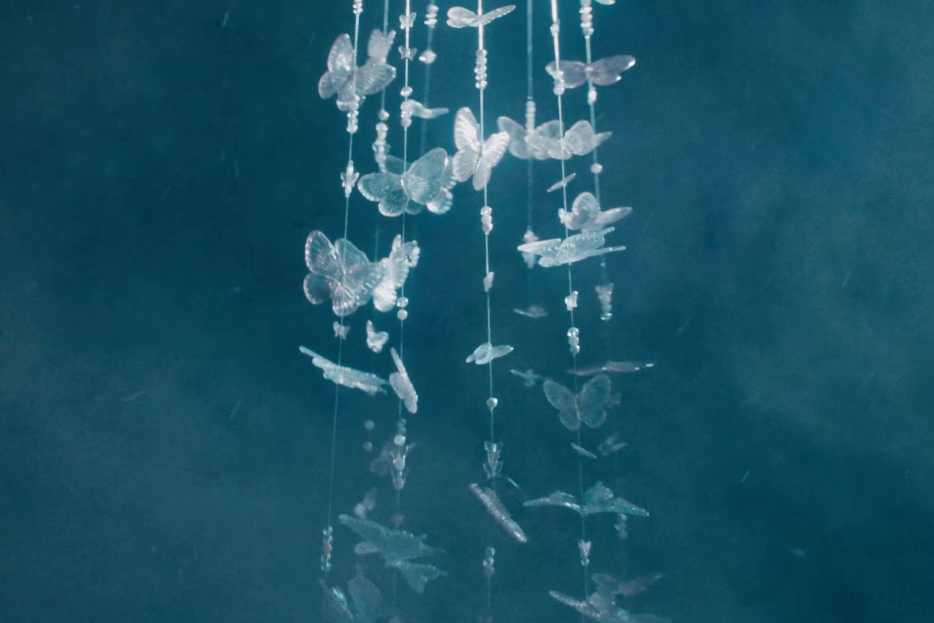 SUPA DUPA LUV (2025) —  shot,  lighting