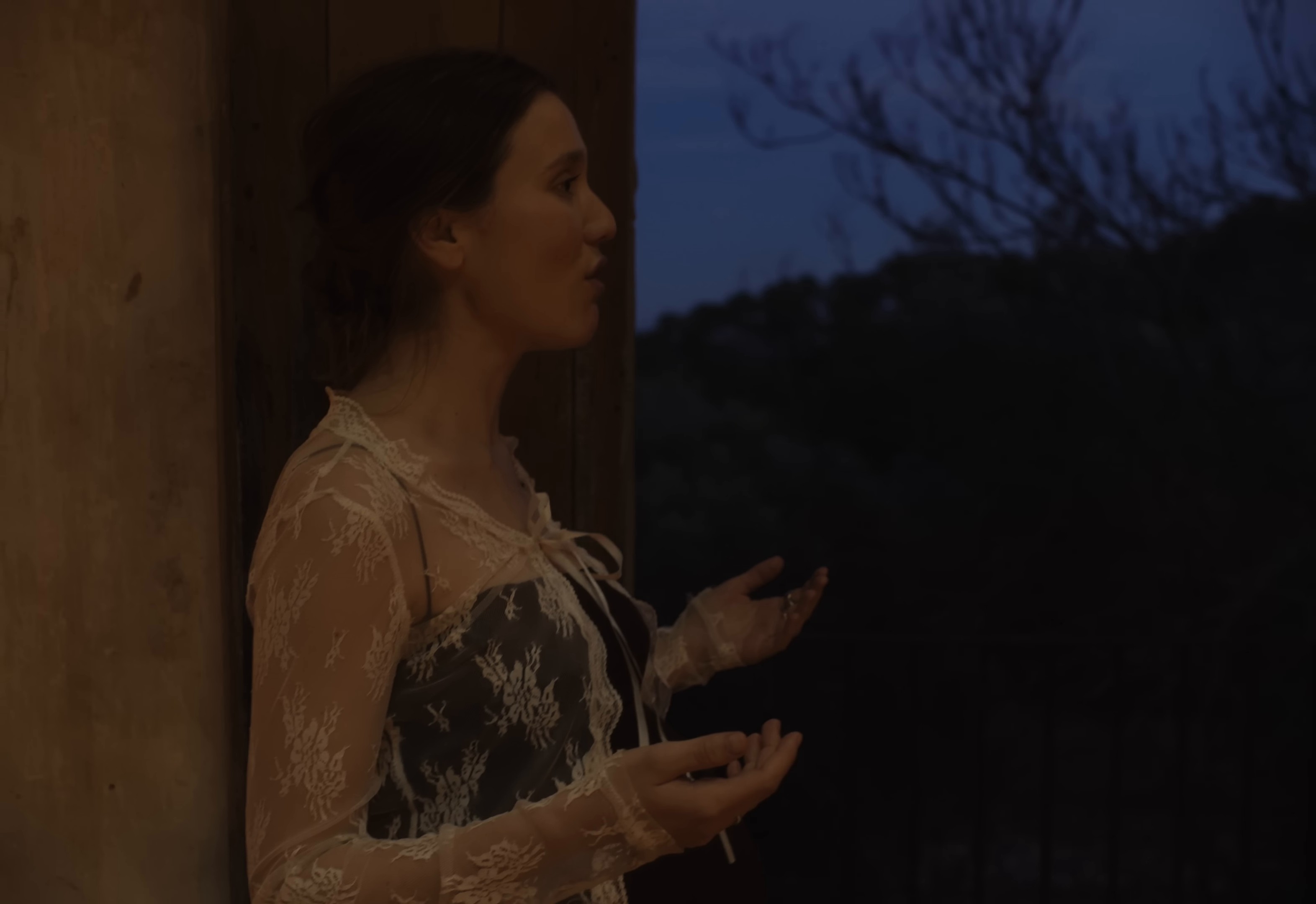 Por qué Será (2024) —  shot,  lighting