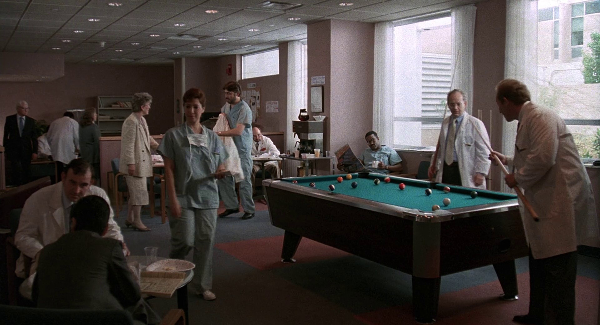 Not Without My Daughter (1991) —  shot,  lighting