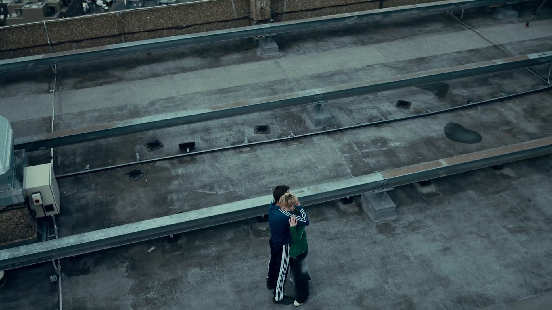 Giving Up Air (2025) —  shot,  lighting