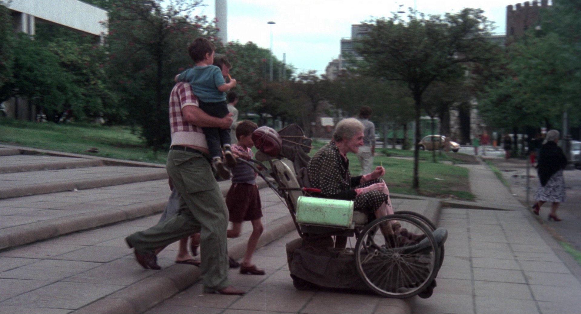 Brutti, sporchi e cattivi (1976) —  shot,  lighting