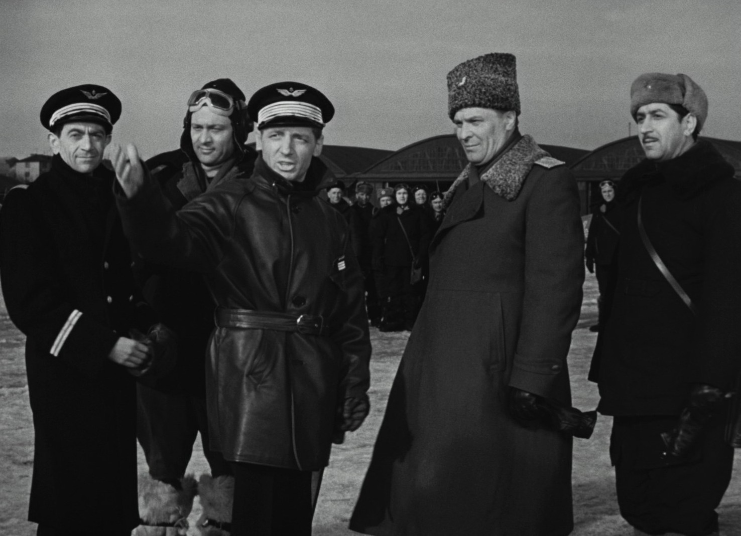 Normandie - Niémen (1960) —  shot,  lighting