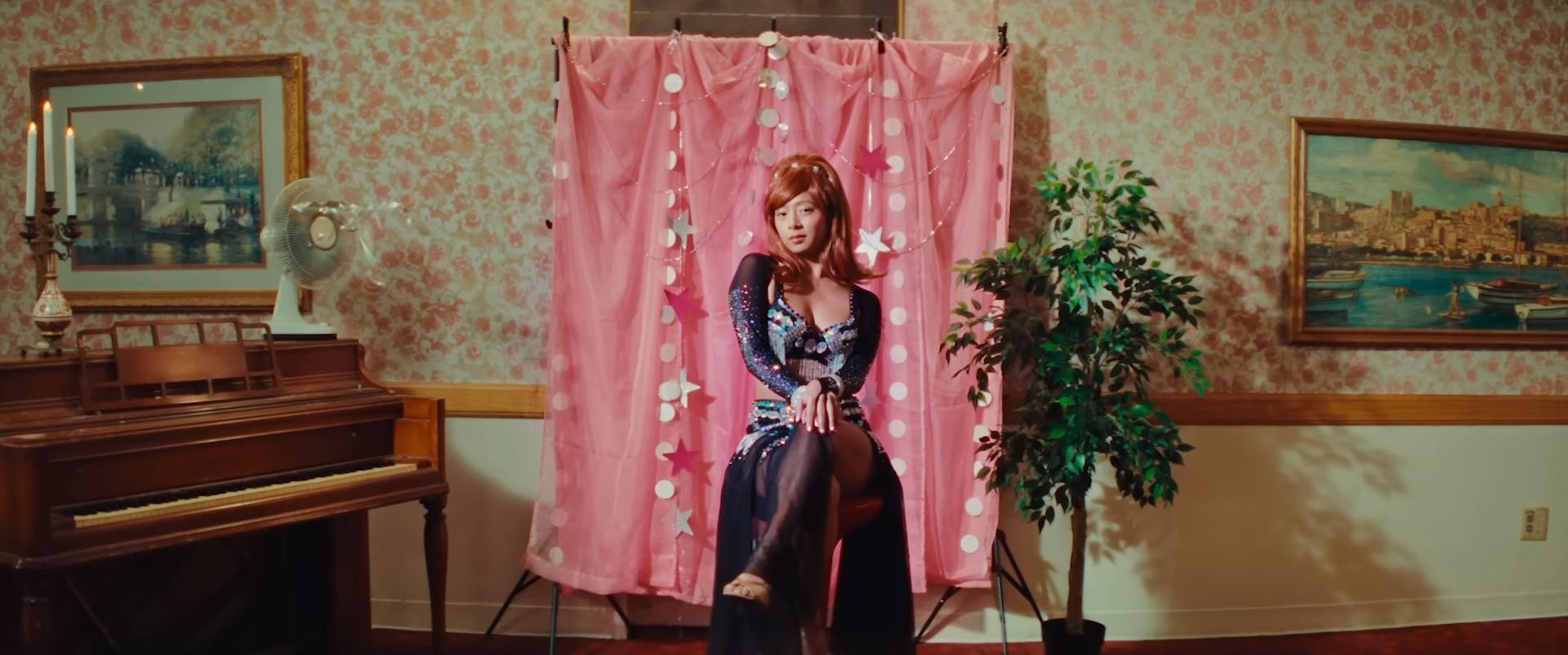 Pretty People (2023) —  shot,  lighting