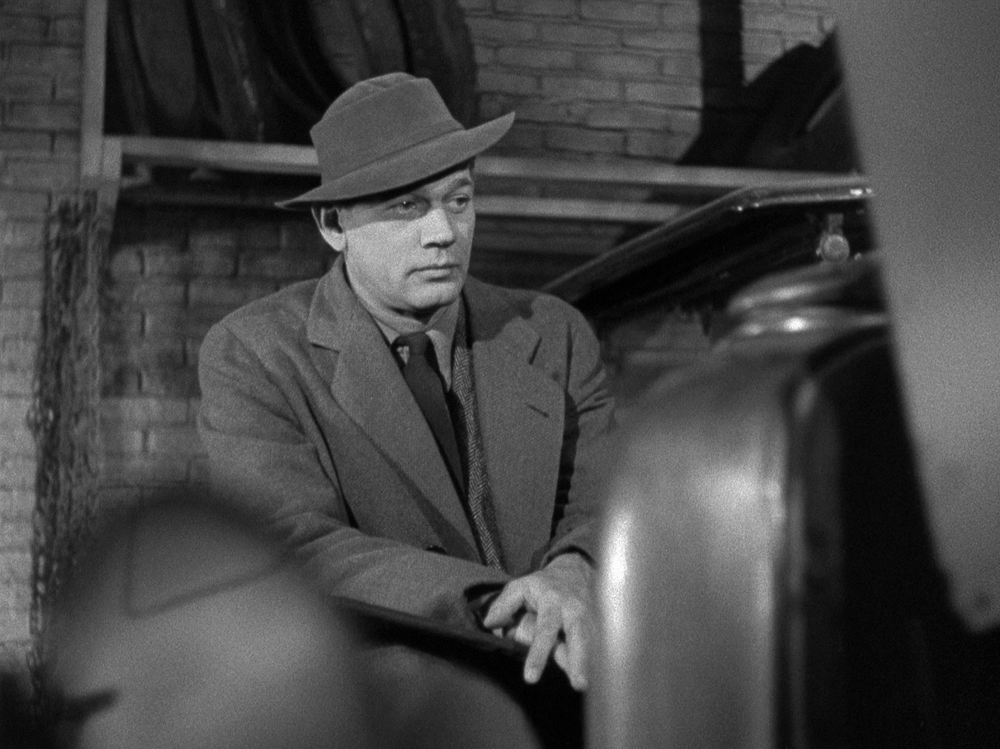 Portrait of Jennie (1948) —  shot,  lighting