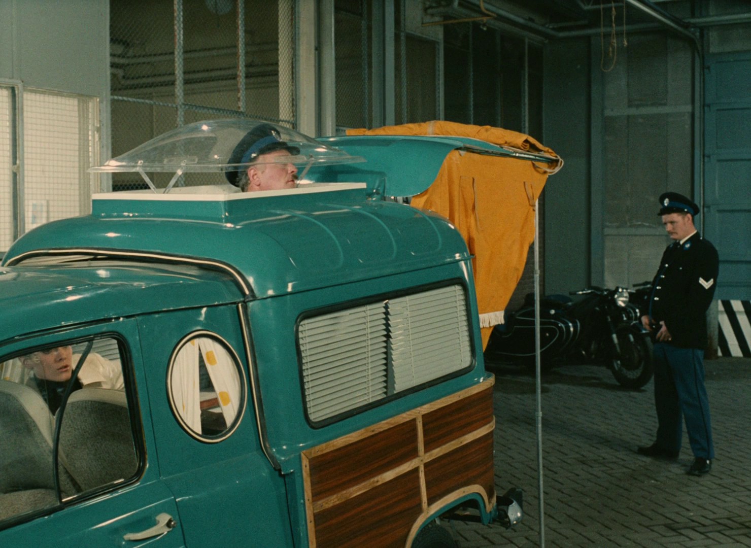 Trafic (1971) —  shot,  lighting