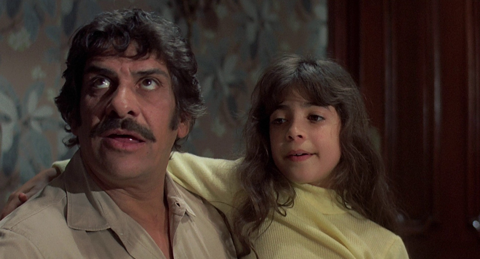 The Don Is Dead (1973) —  shot,  lighting