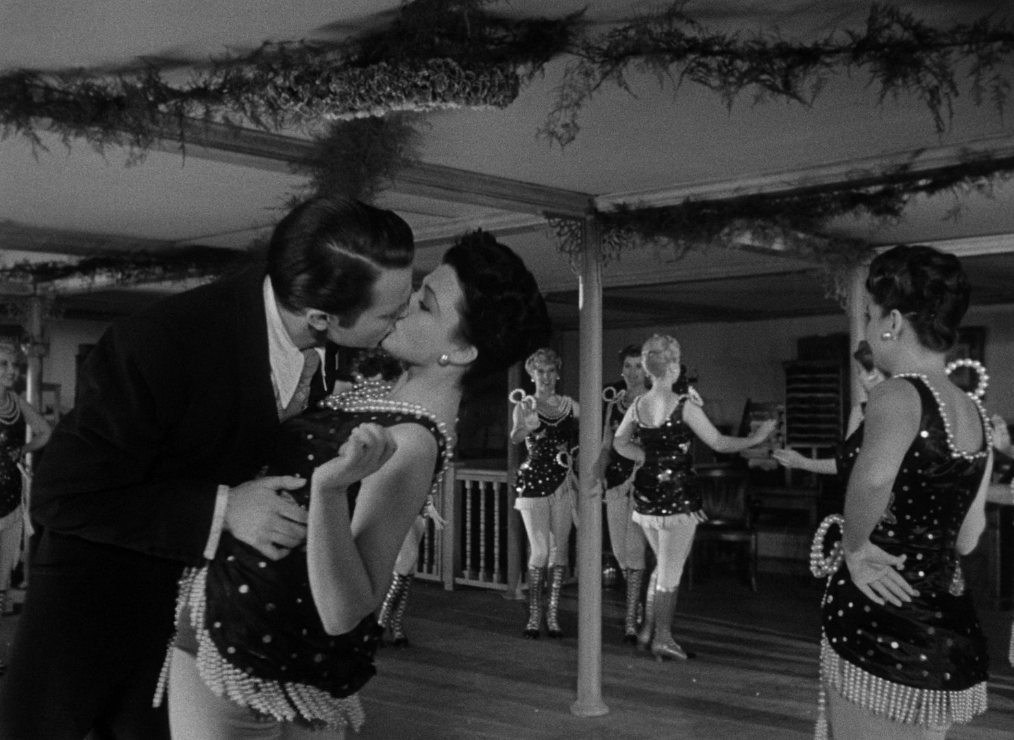 Citizen Kane (1941) —  shot,  lighting