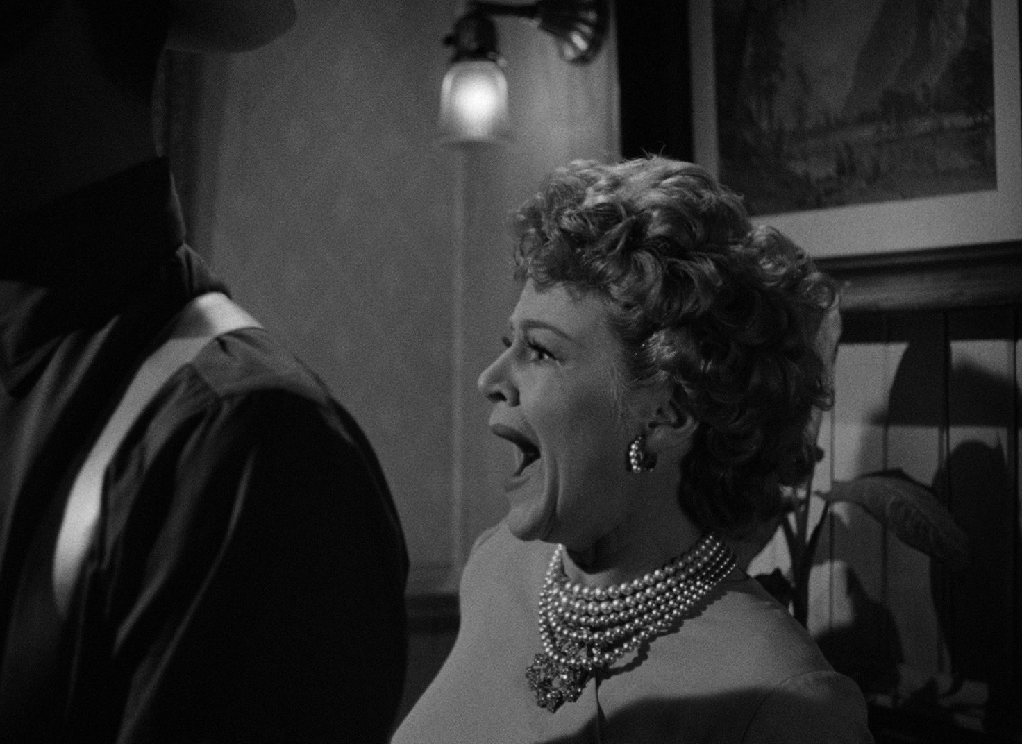 Key Largo (1948) —  shot,  lighting