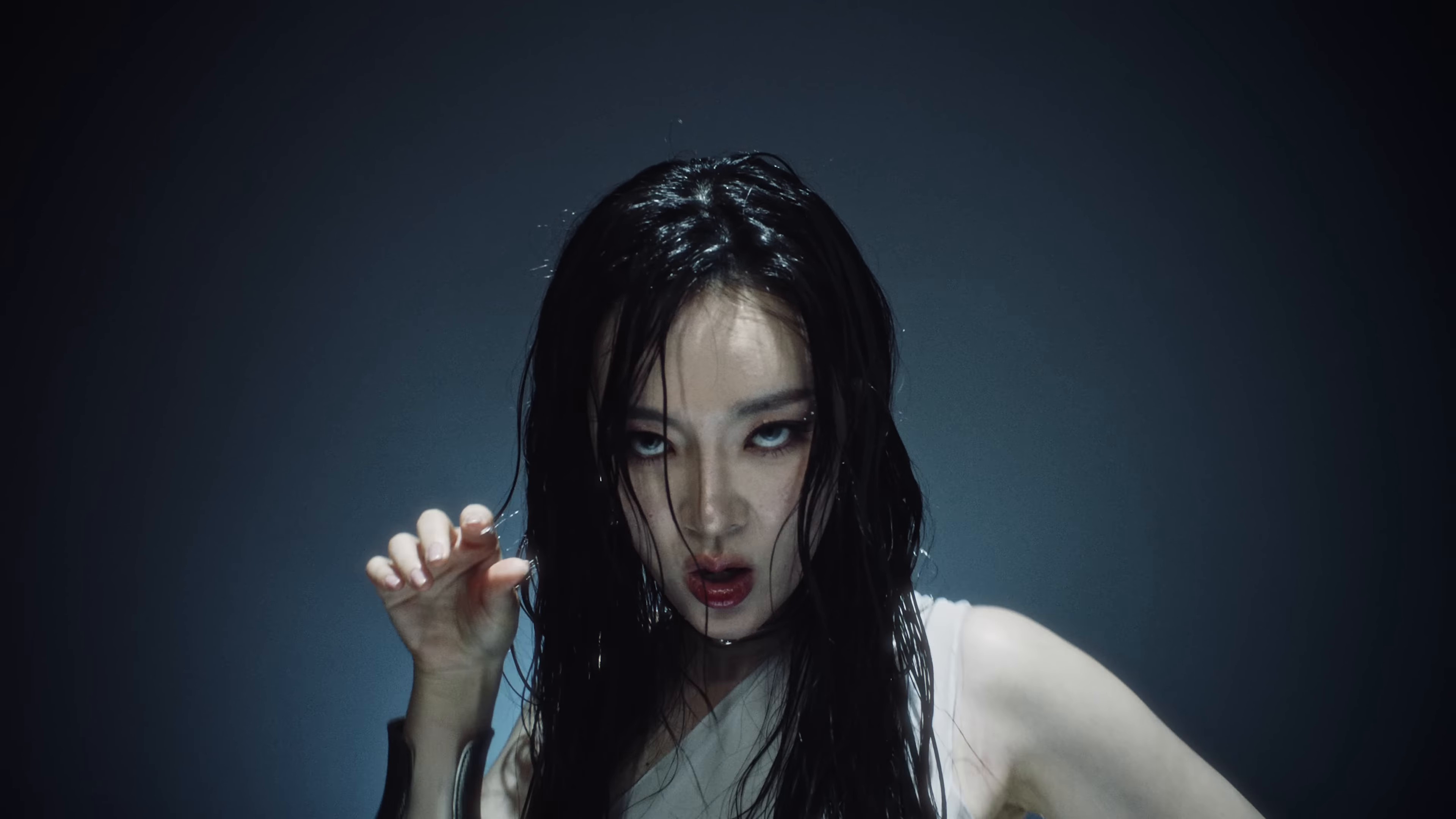 DOMINO (2024) —  shot,  lighting