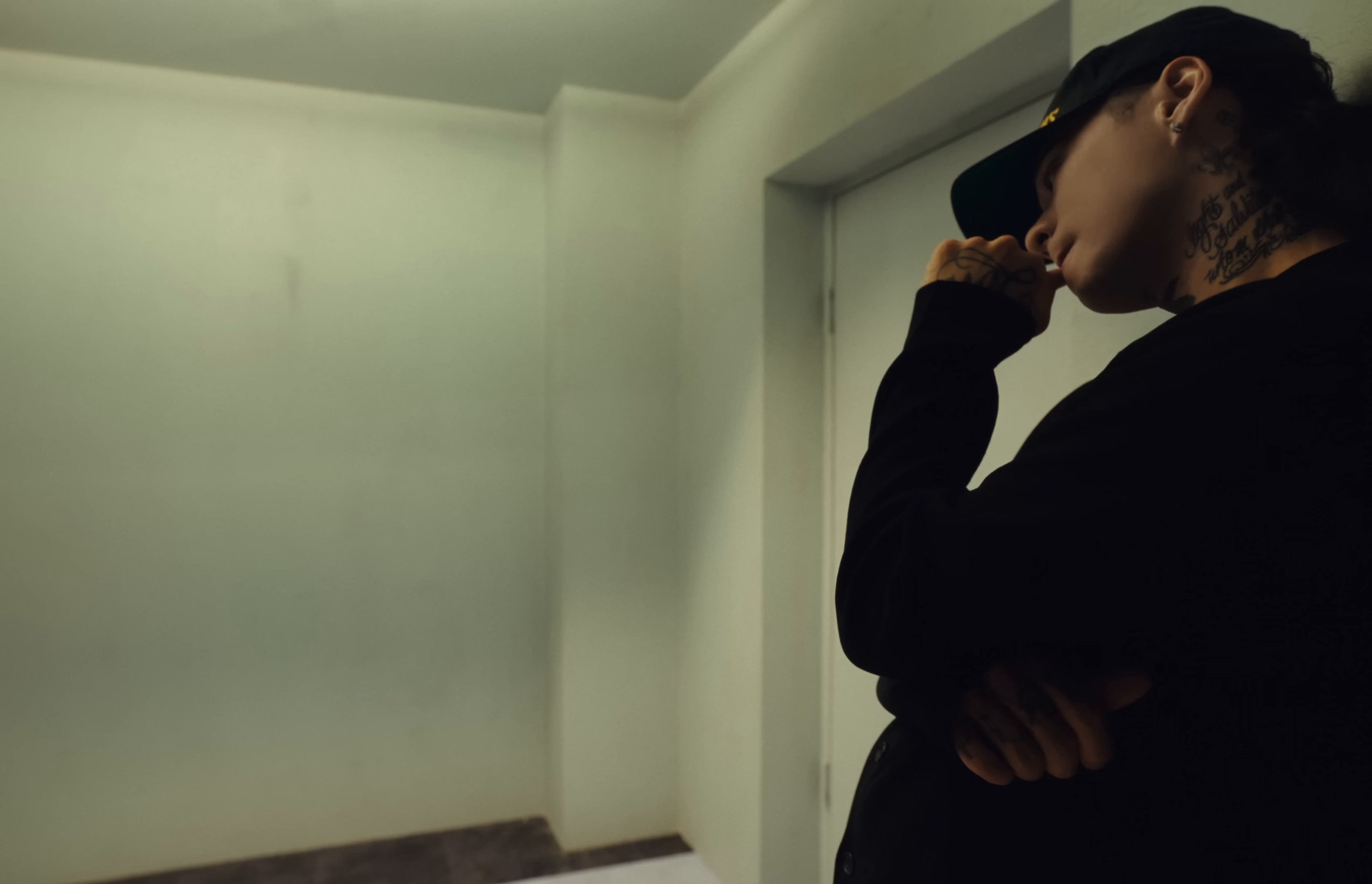  Addicted (2025) —  shot,  lighting