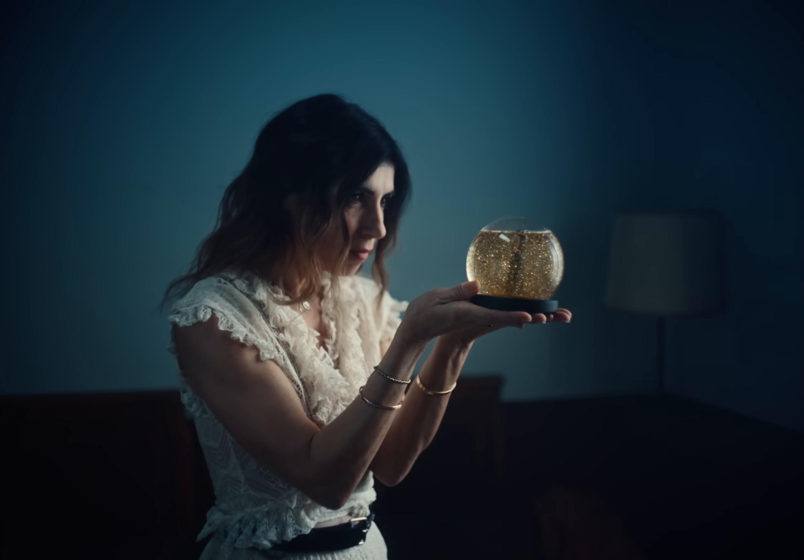 LA CURA PER ME (2025) —  shot,  lighting