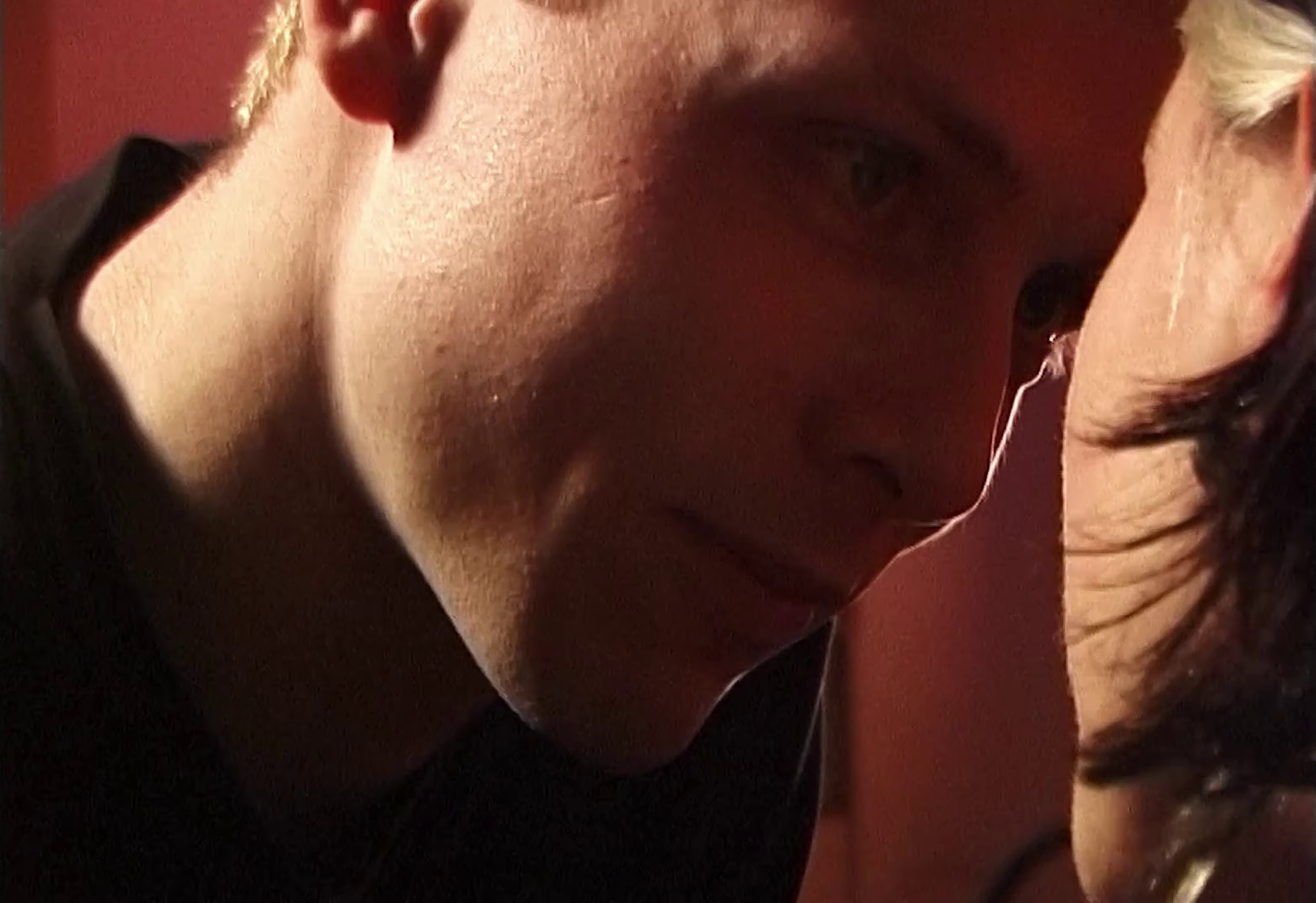 Aïe (2024) —  shot,  lighting