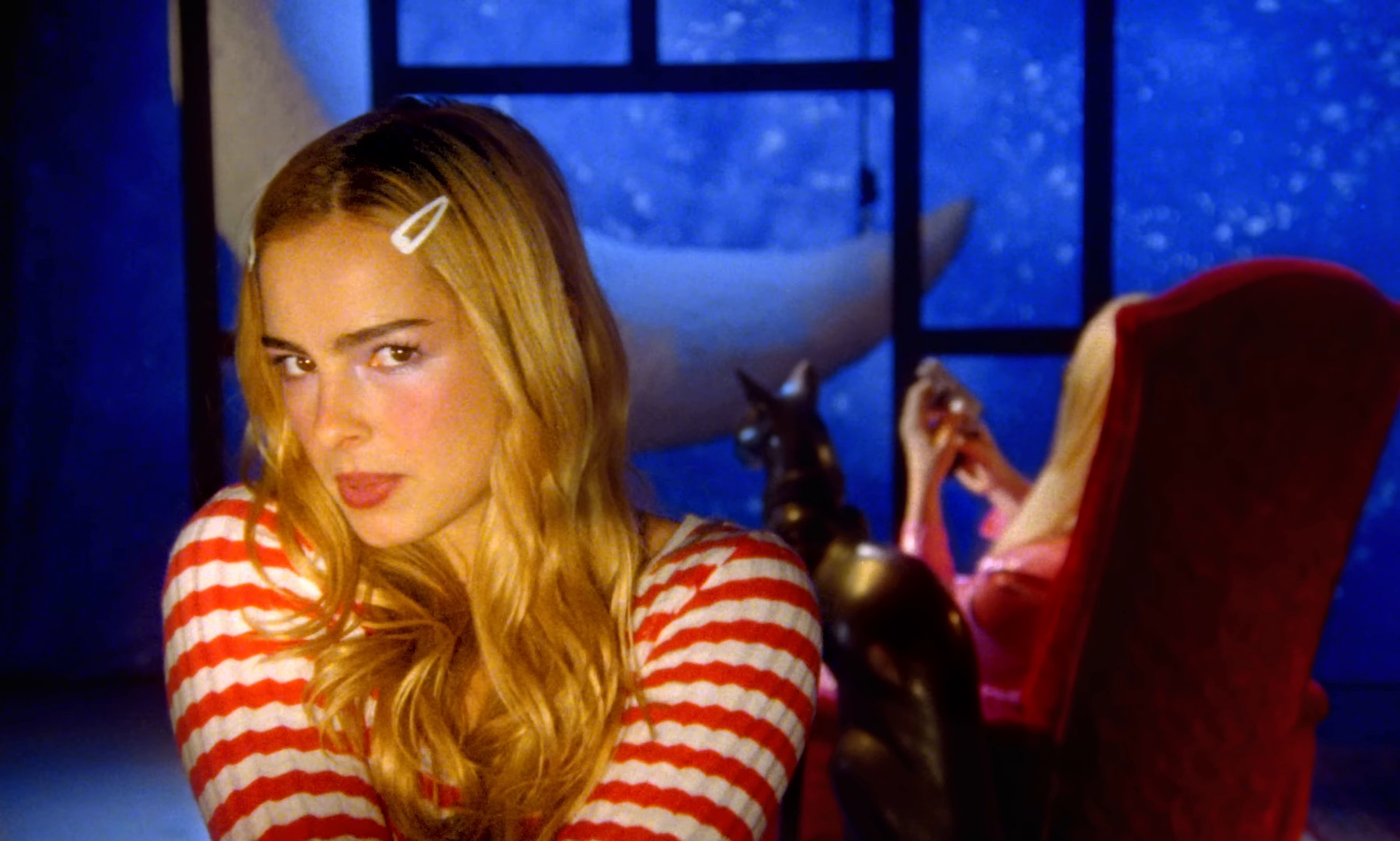 Fame is a Gun (2025) —  shot,  lighting