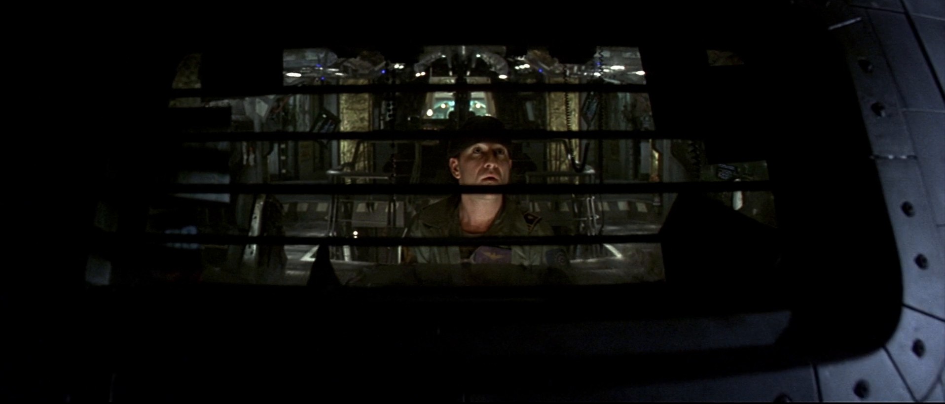 Event Horizon (1998) —  shot,  lighting