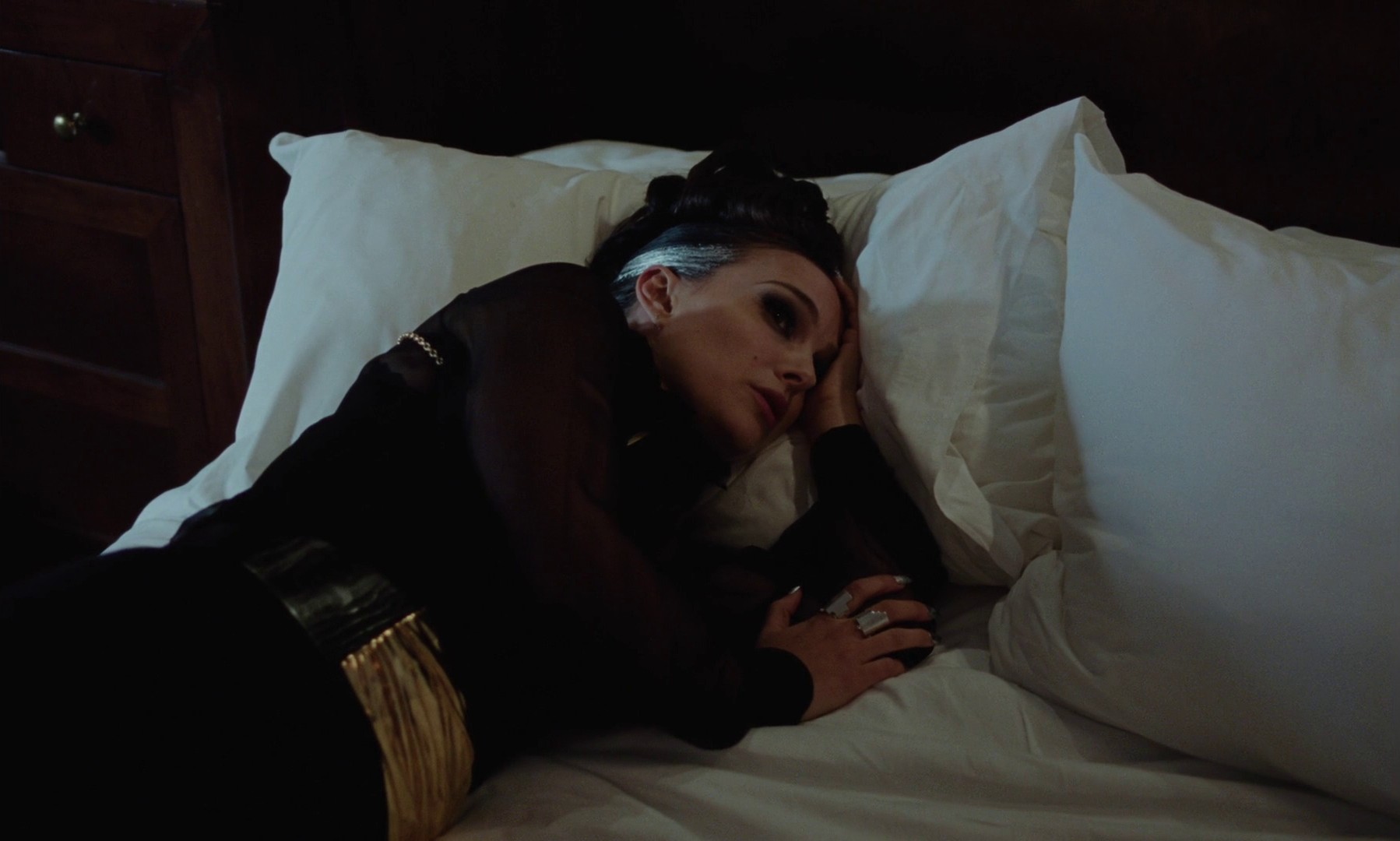Vox Lux (2019) —  shot,  lighting