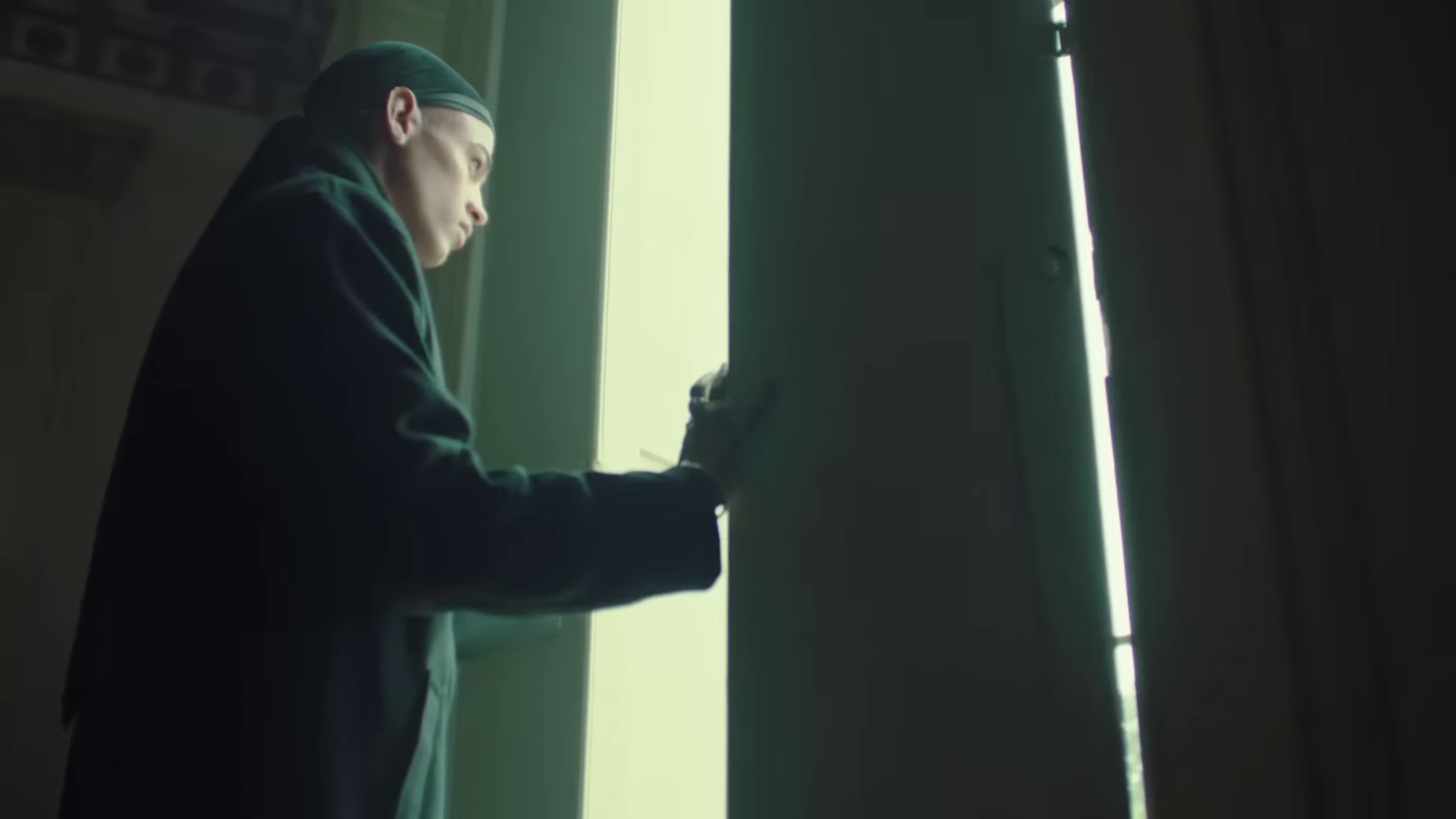 Free Yourself (2022) —  shot,  lighting