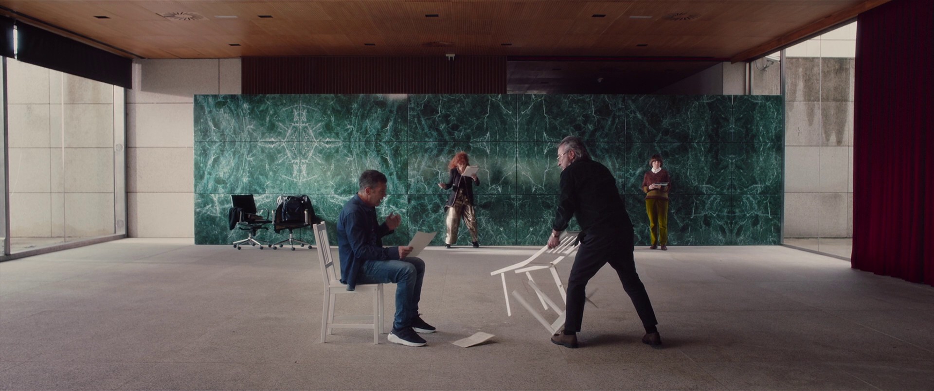 Official Competition (2022) —  shot,  lighting