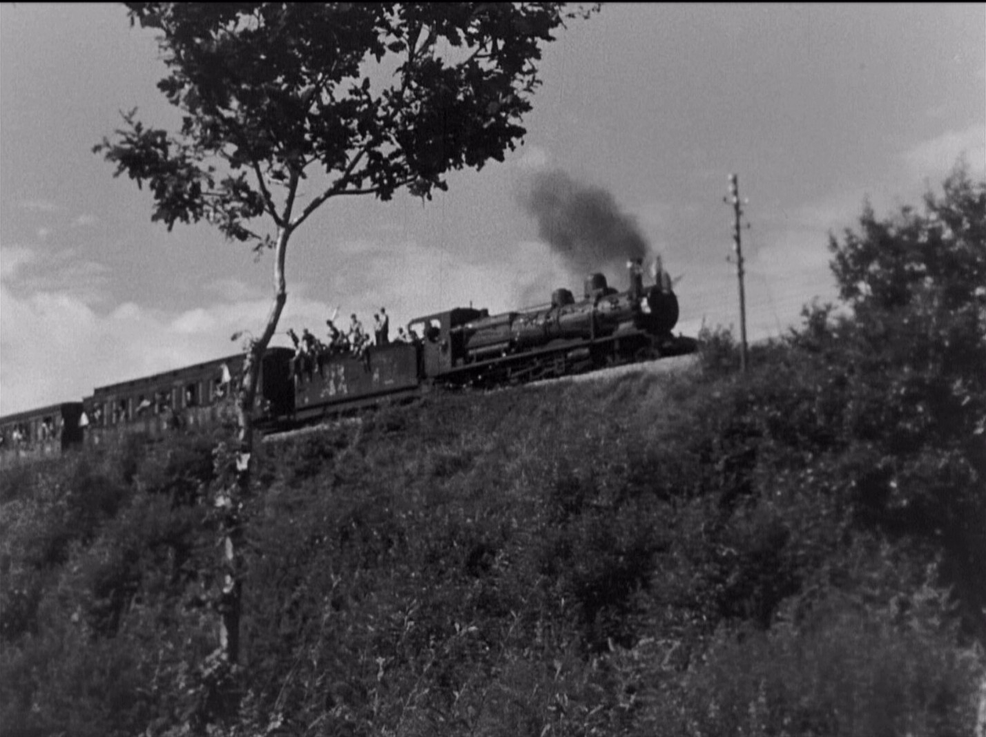 The Battle of the Rails (1946) —  shot,  lighting