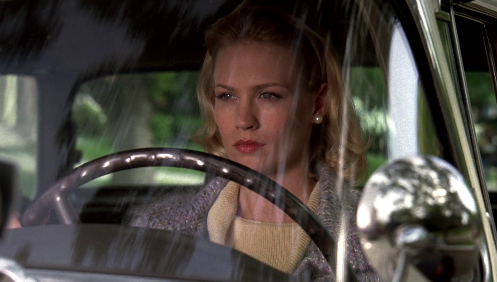 Ladies Room (2007) —  shot,  lighting