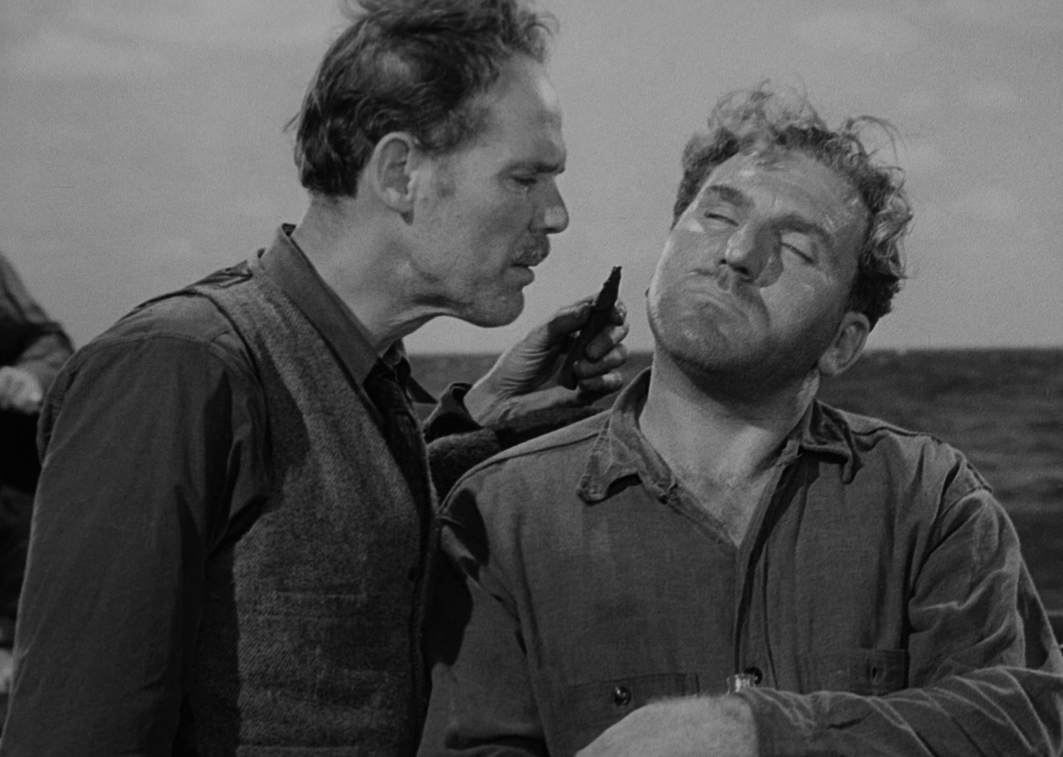 Lifeboat (1944) —  shot,  lighting