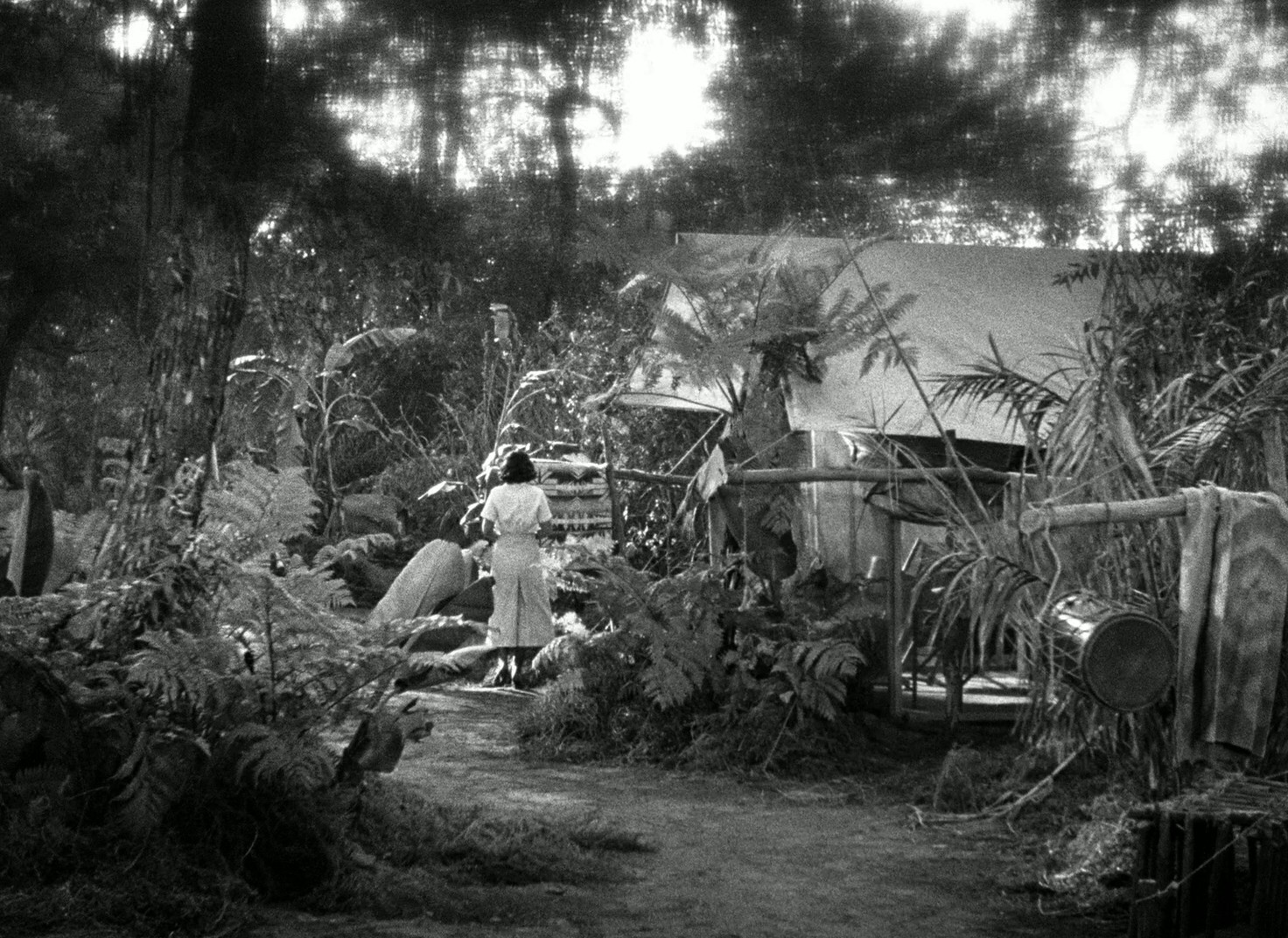 The Phantom Creeps (1939) —  shot,  lighting