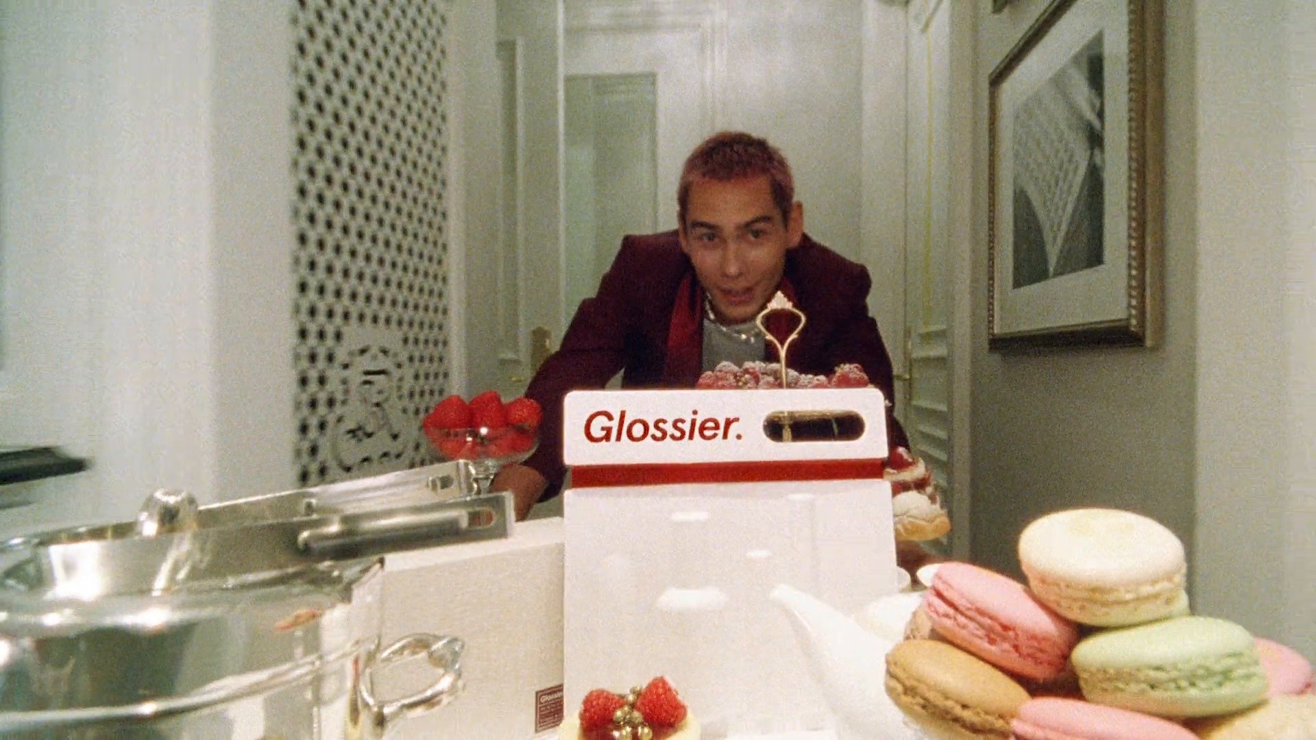 Glossier Holiday 2021 (2021) —  shot,  lighting