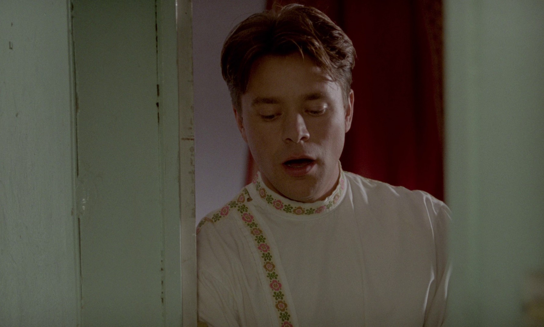 Three Lives and Only One Death (1996) —  shot,  lighting